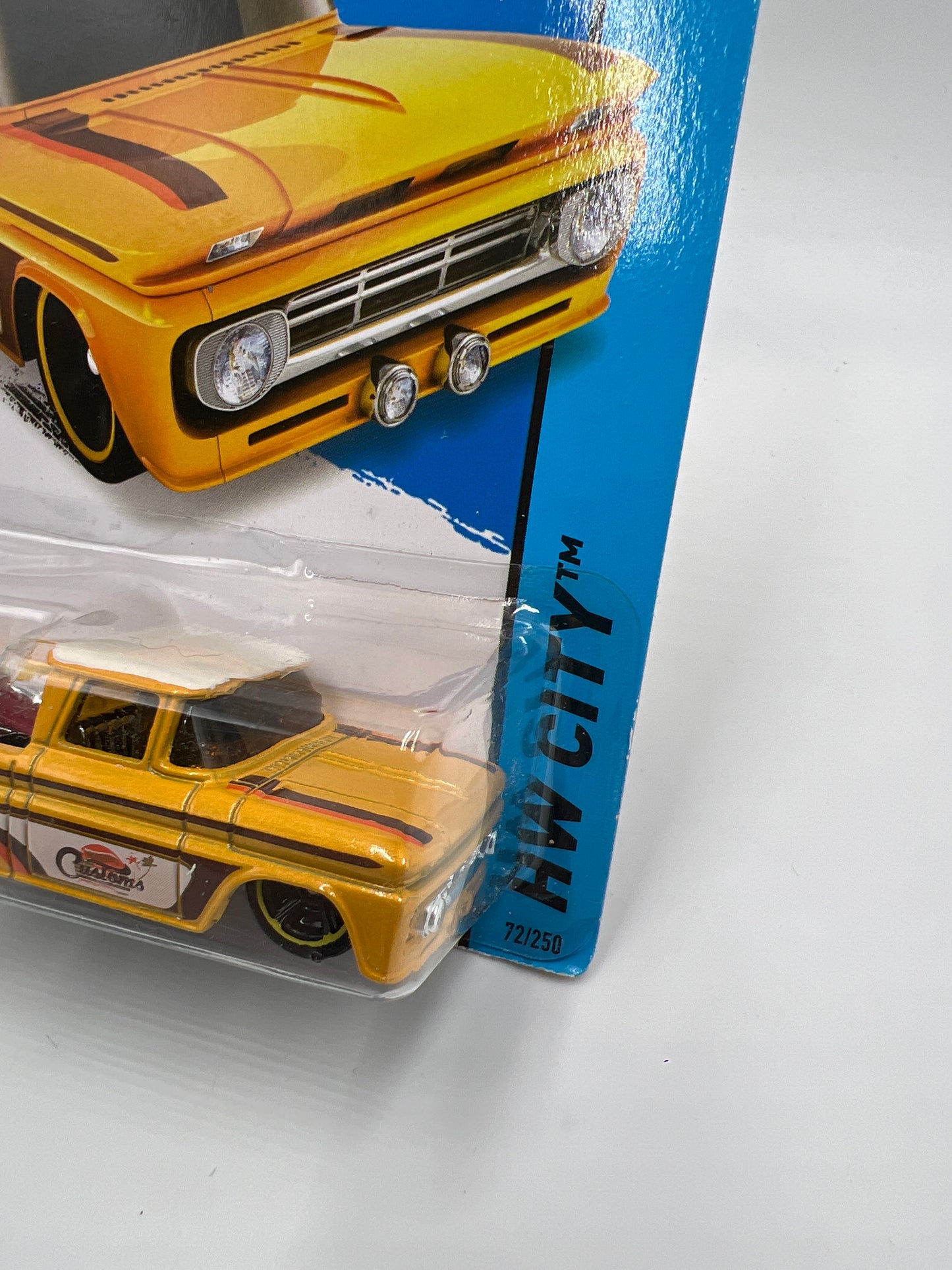 2015 Hot Wheels City #72 Custom 62 Chevy Yellow