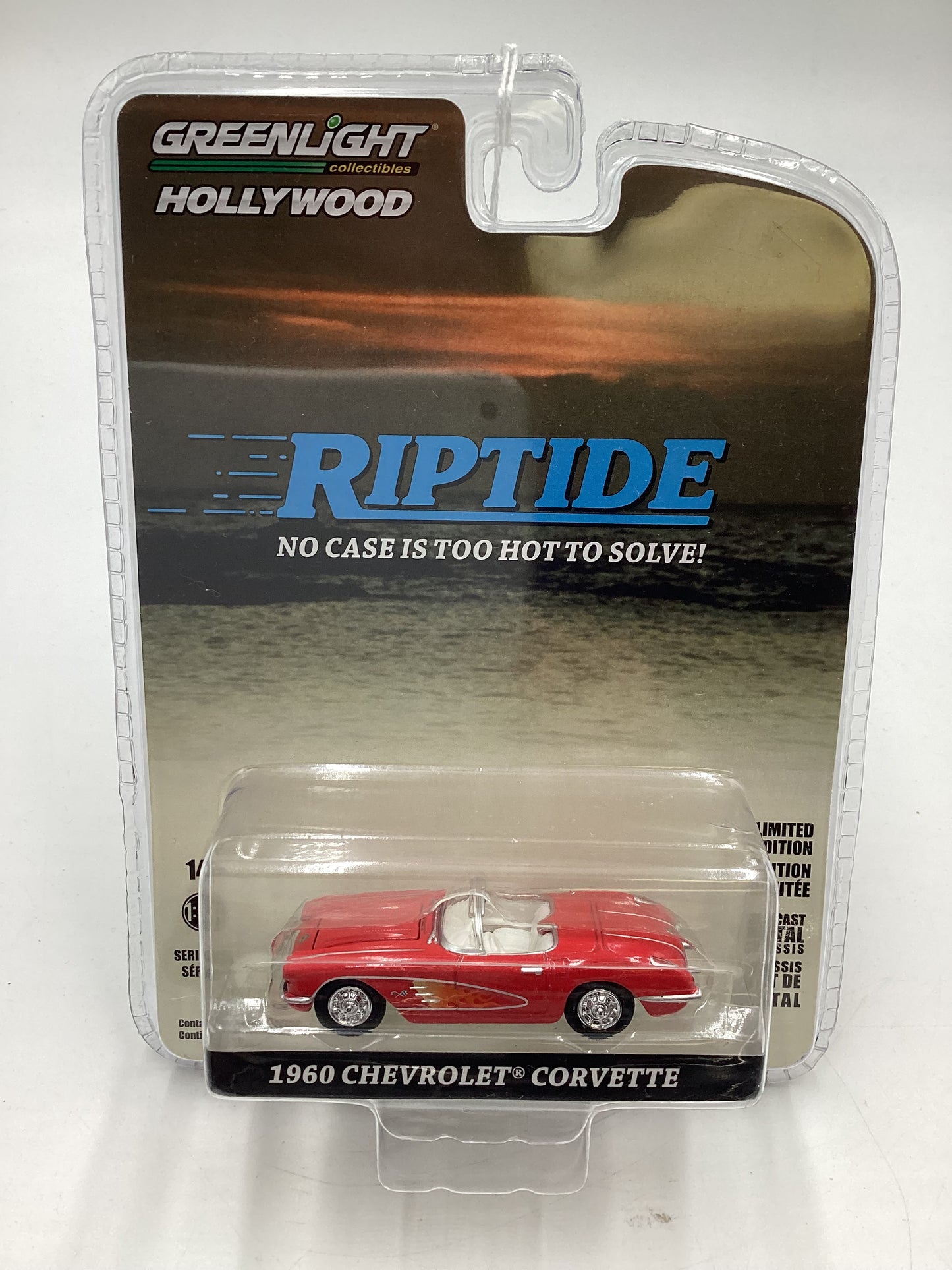 Greenlight Hollywood Series 34 Riptide 1960 Chevrolet Corvette Red 180E