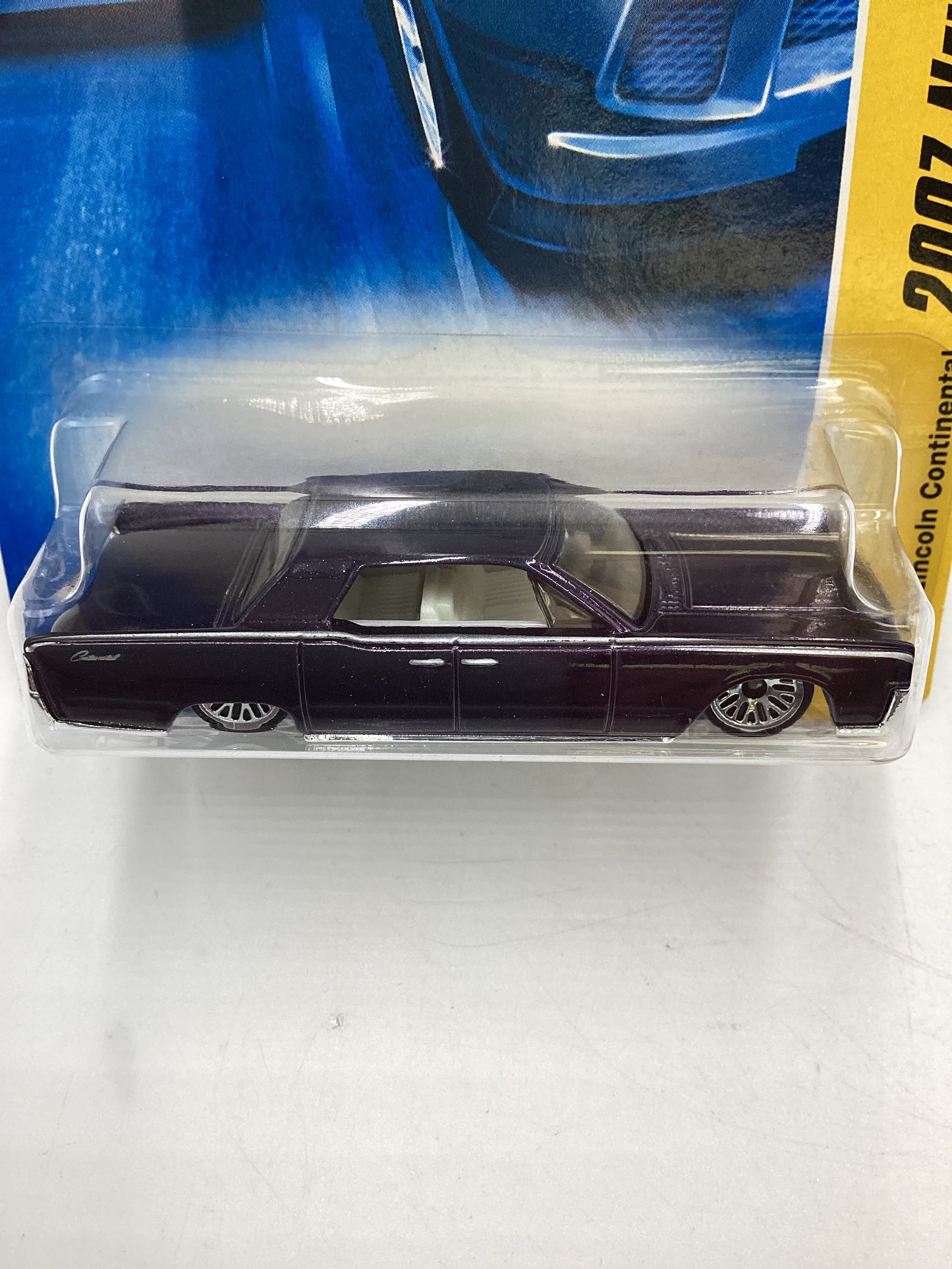 2007 Hot Wheels New Models #22 64 Lincoln Continental Purple 59E