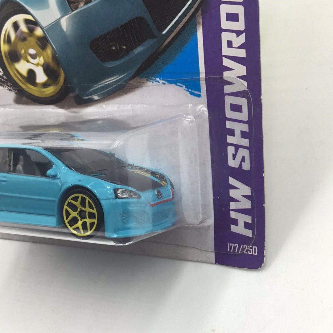 2013 hot wheels #177 Volkswagen Golf GTI CC7