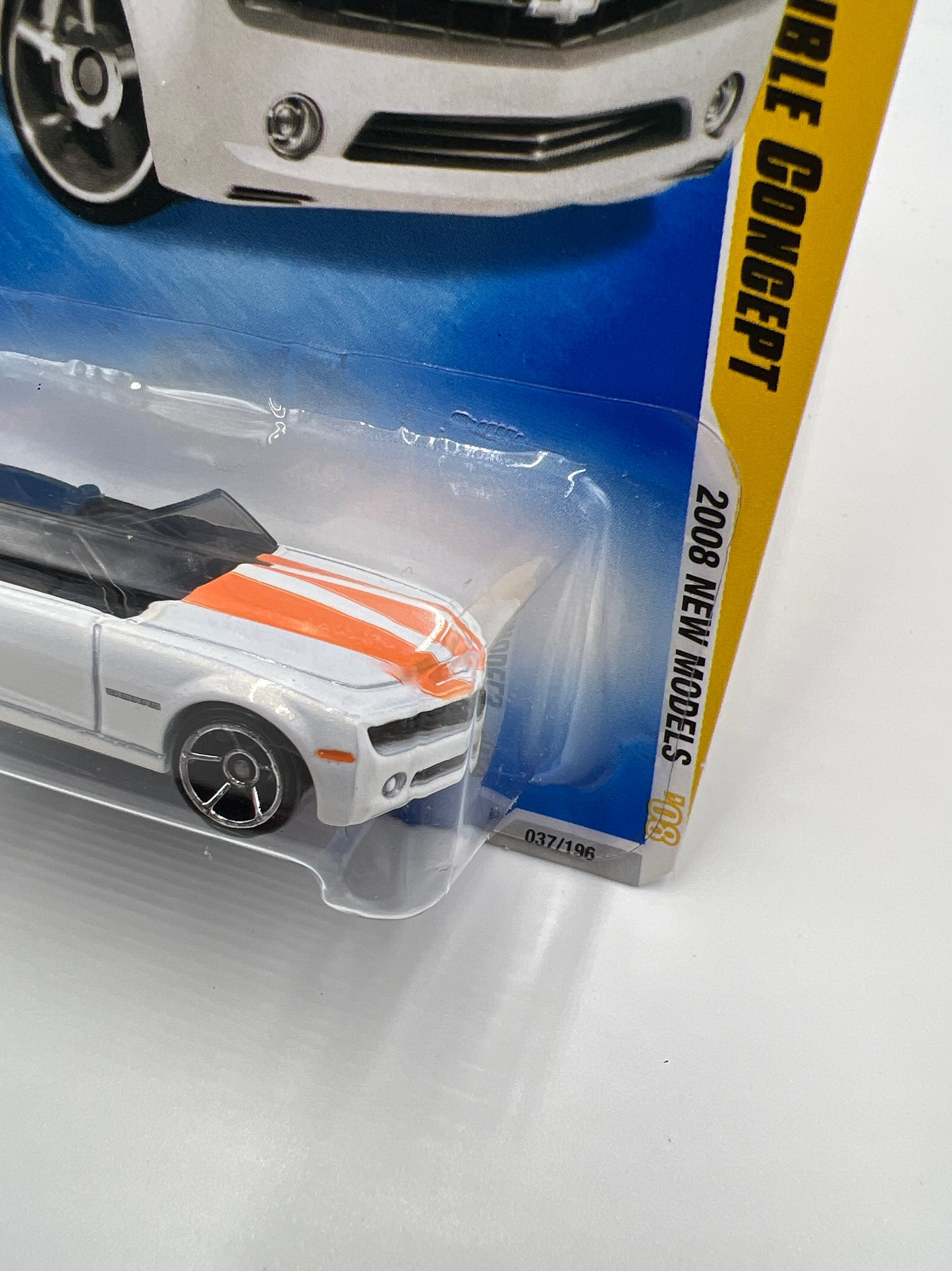 2009 Hot Wheels New Models #37 Camaro Convertible Concept White 15A