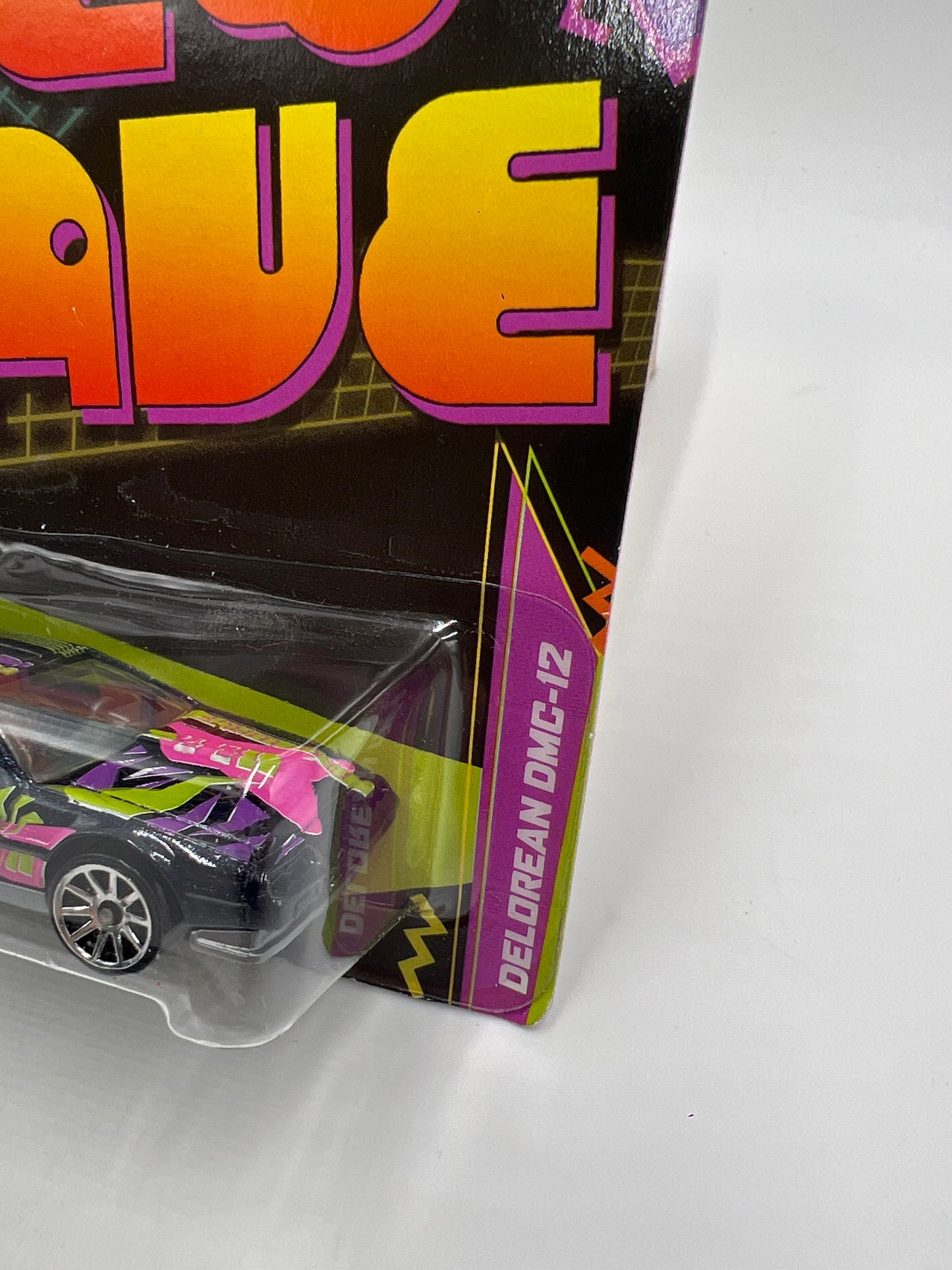 Hot Wheels Jukebox New Wave #24 DeLorean DMC-12 Black W/Protector Bad Card