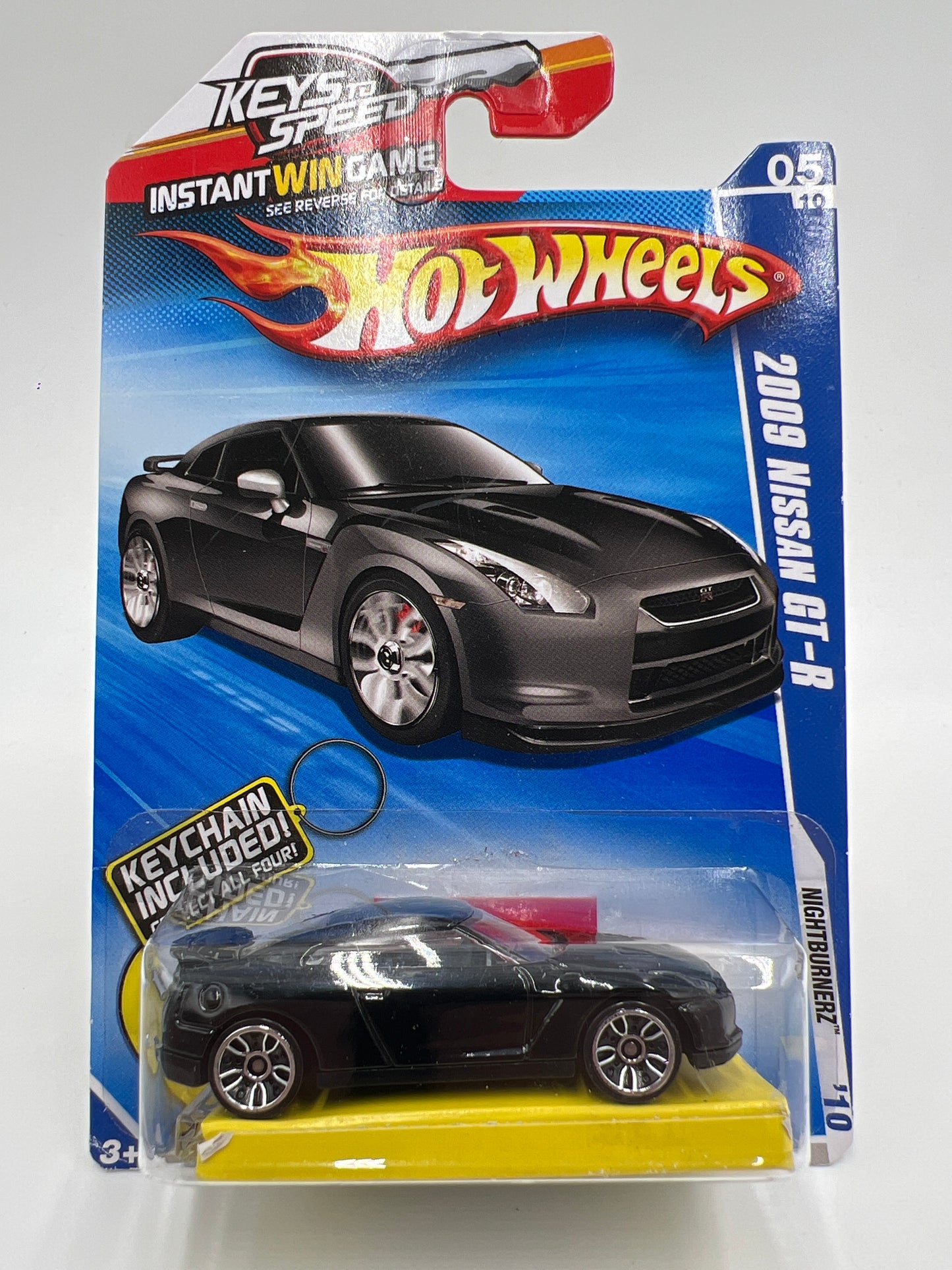 2010 Hot Wheels Keys To Speed Key Chain #93 2009 Nissan GT-R Black W/Protector