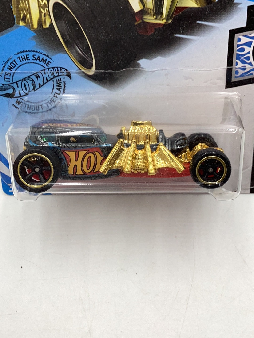 2019 hot wheels super treasure hunt Street Creeper W/Protector