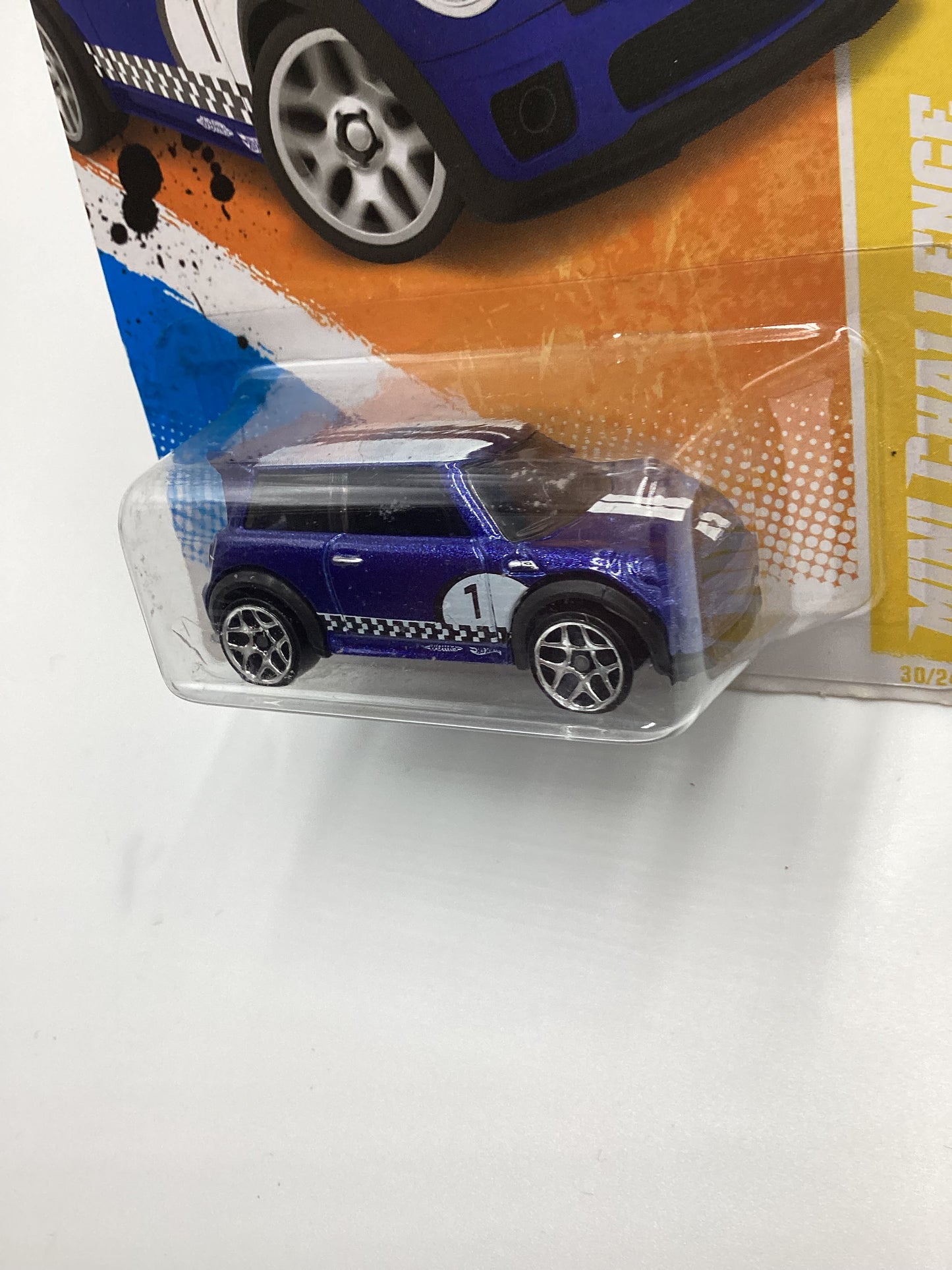 2011 Hot Wheels #30 Mini Challenge Blue