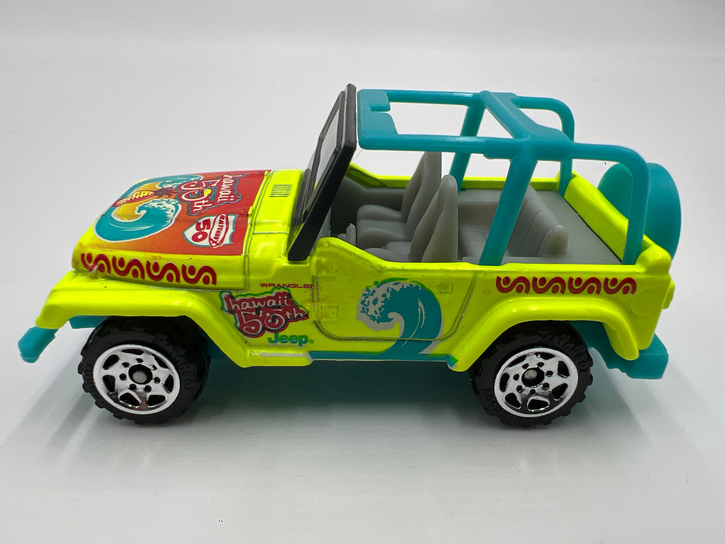 Matchbox 1/64 MB Across America 1998 Jeep Wrangler Neon Loose