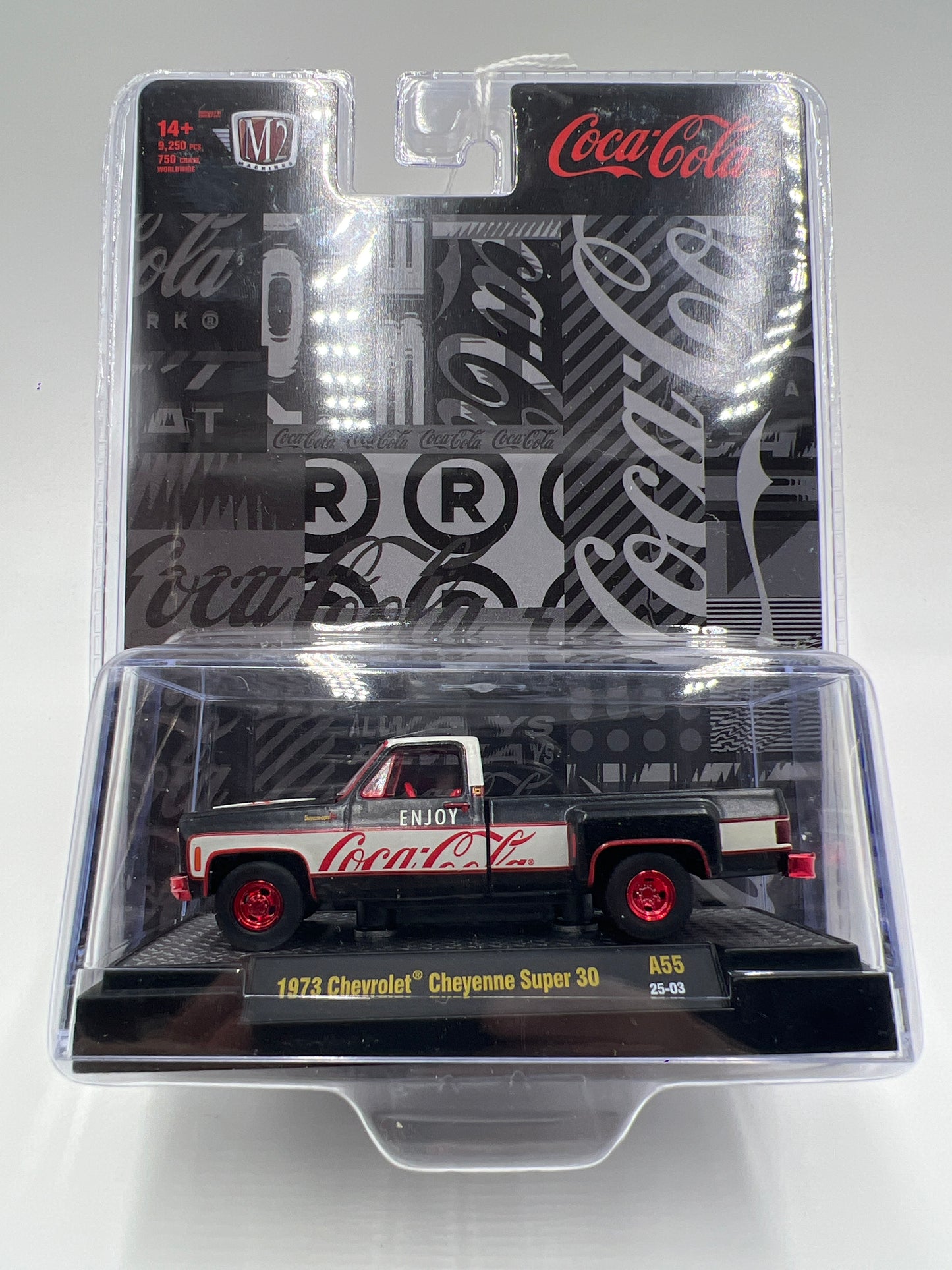 M2 Machines Coca Cola CHASE 1973 Chevrolet Cheyenne Super 30 A55