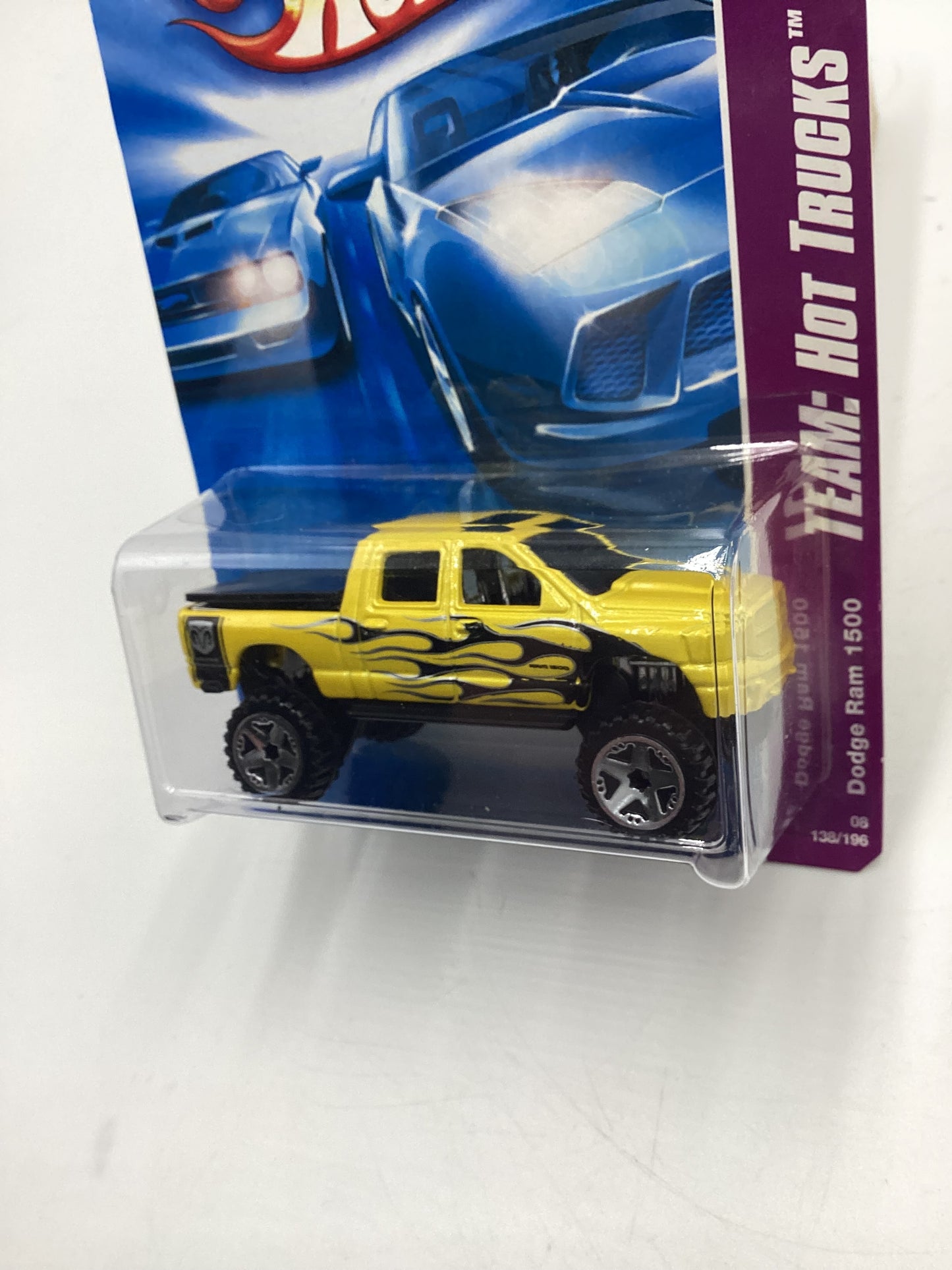 2008 Hot Wheels HW Team: Hot Trucks #138 Dodge Ram 1500 Yellow 39B