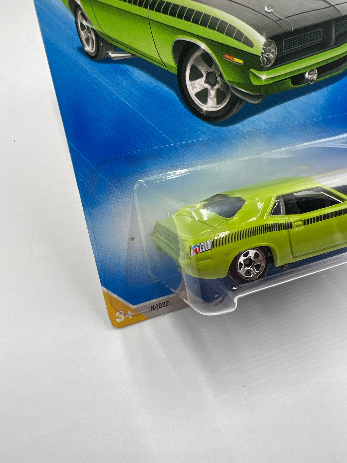 2009 Hot Wheels New Models #29 70 Plymouth AAR Cuda Green 47F