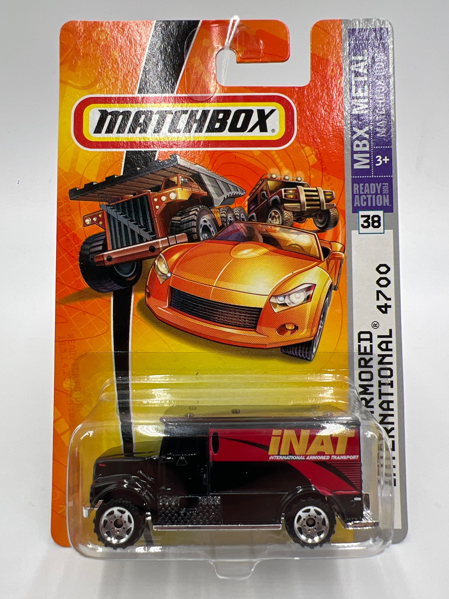 Matchbox MBX Metal #38 Armored International 4700 Black 216P