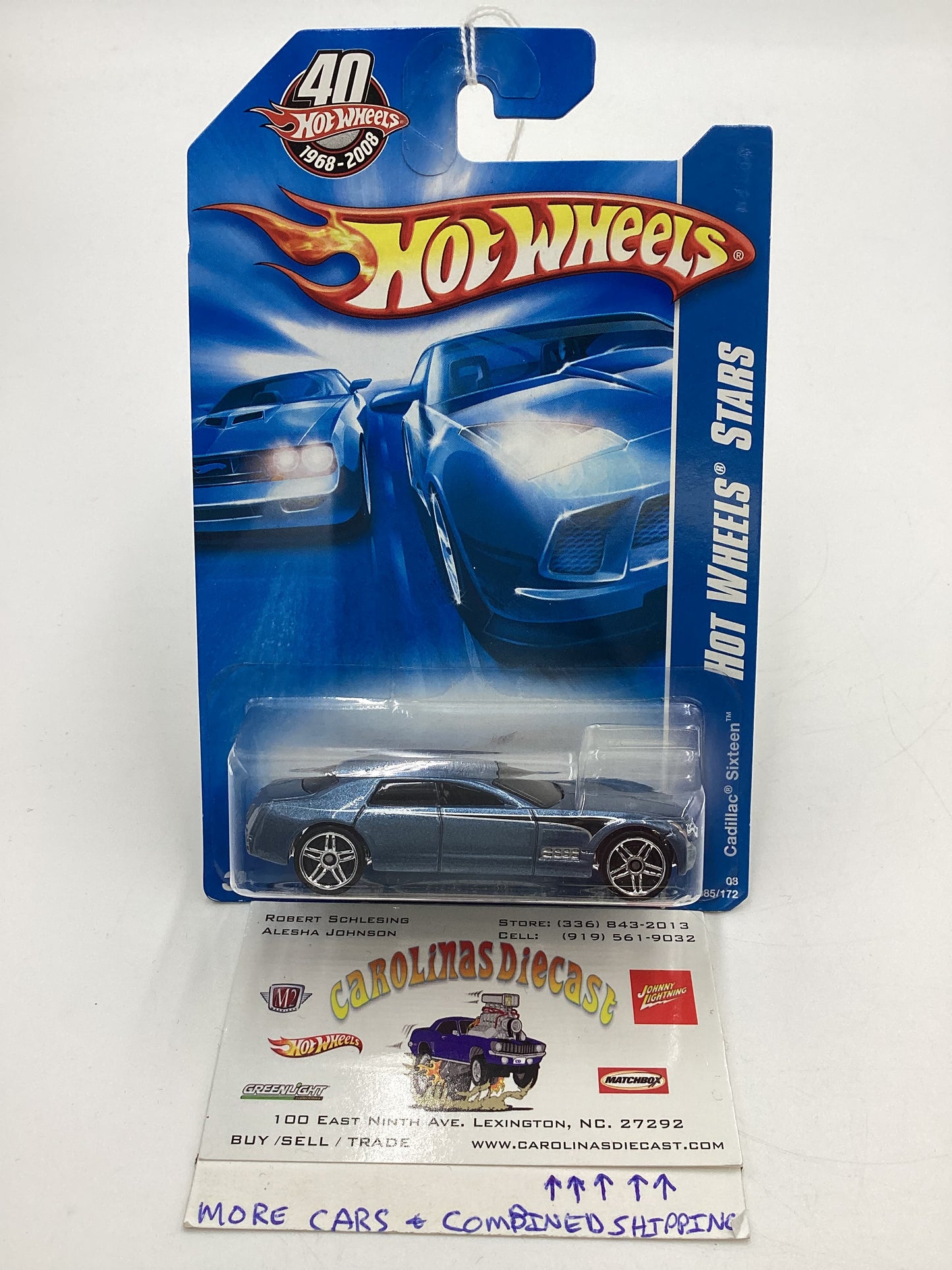 2008 Hot Wheels Stars #85 Cadillac Sixteen Blue International Card