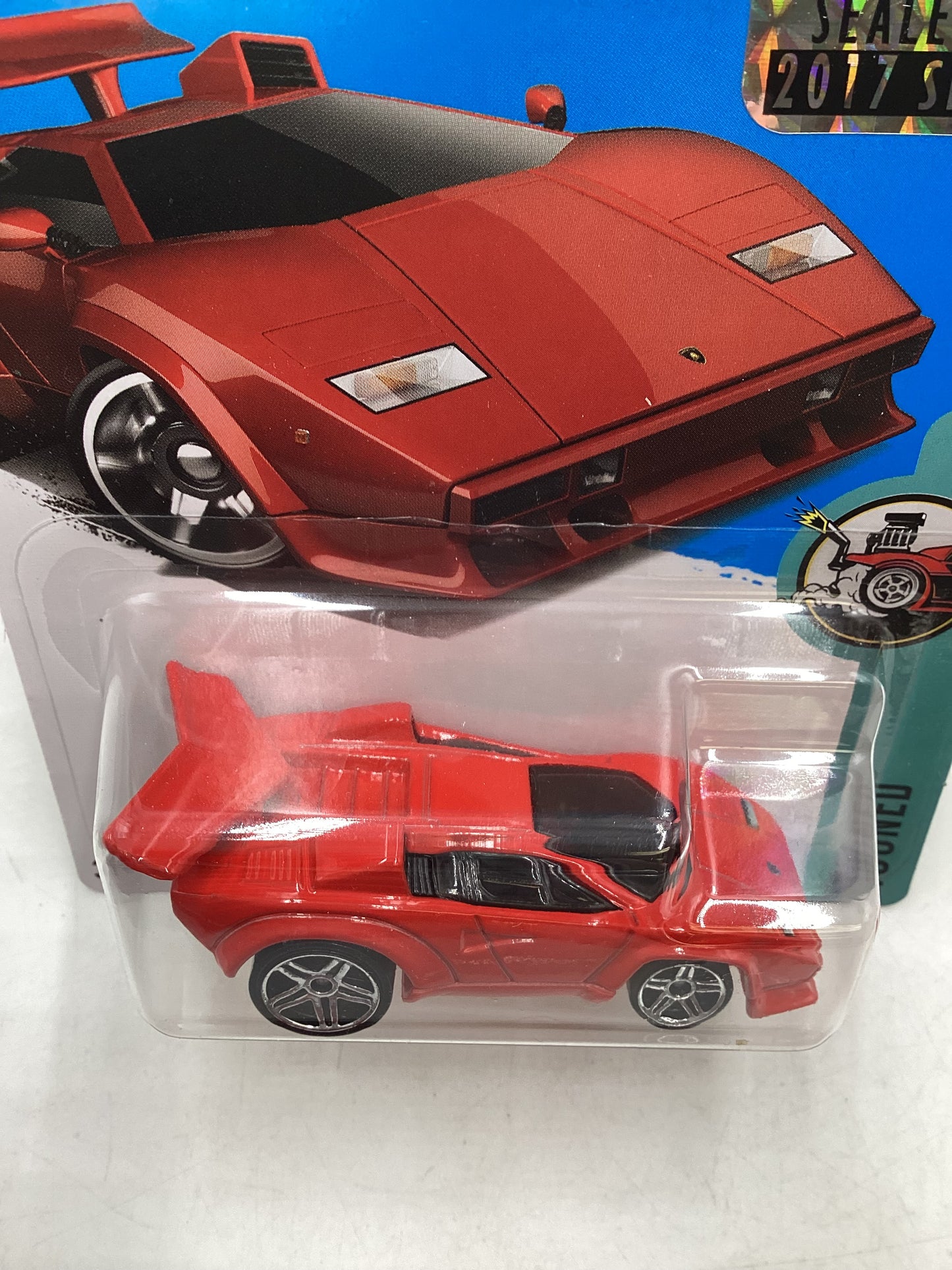 2017 Hot wheels Factory Sealed #152 Lamborghini Countach Red Tooned 102D