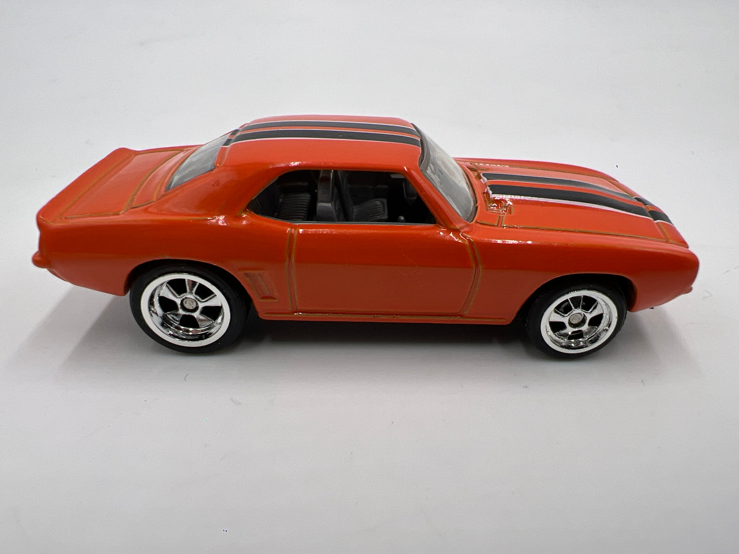 Hot Wheels Larrys Garage Premium 69 Camaro Orange Loose