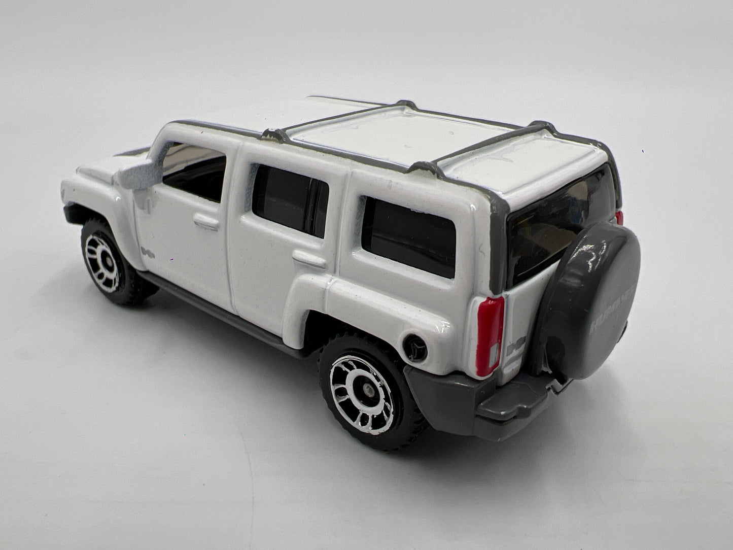 Matchbox 1/64 Superfast #66 Hummer H3 White Loose