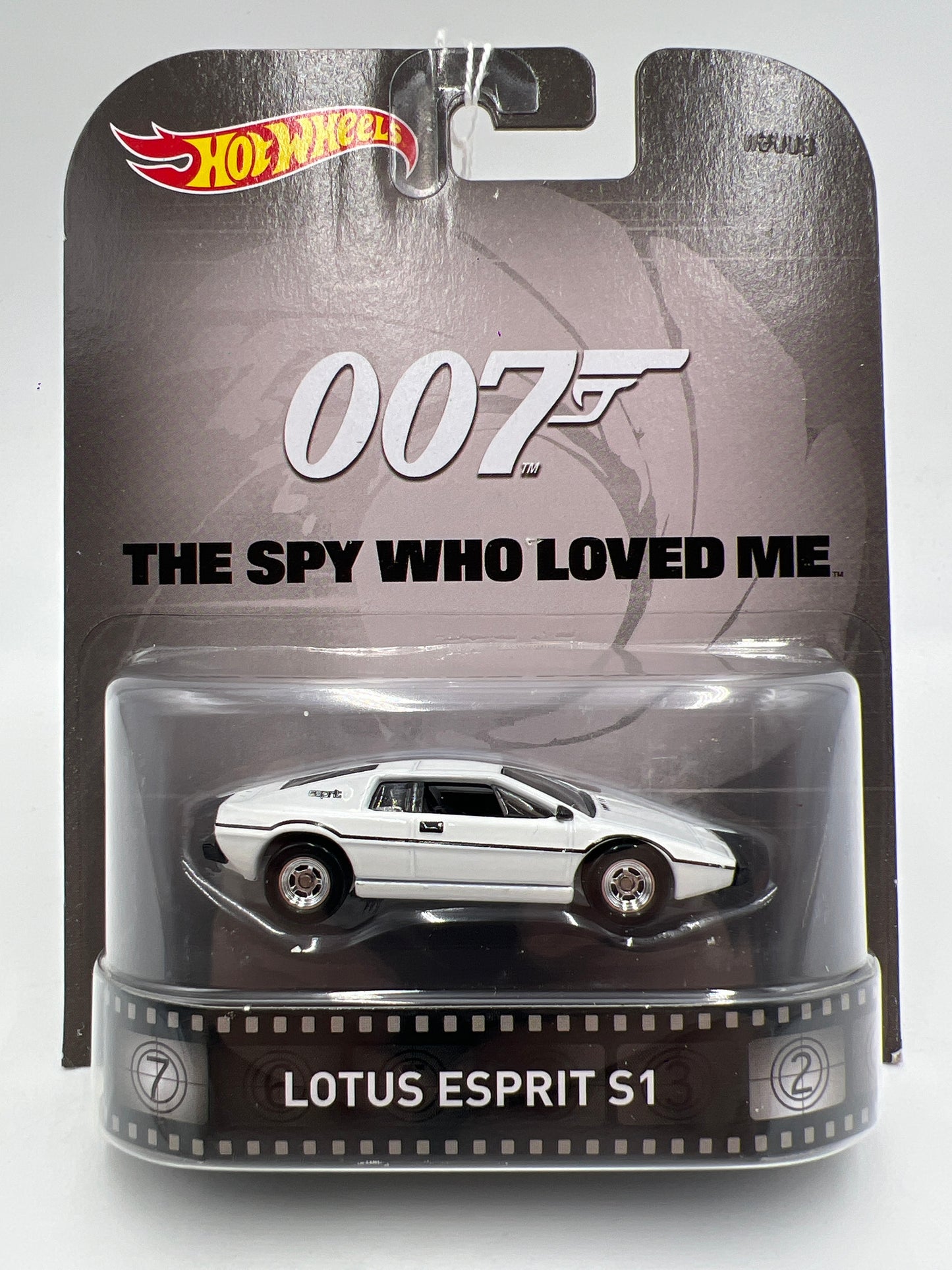 Hot Wheels Premium Retro Entertainment 007 The Spy Who Loved Me Lotus Espirit S1 White 266i