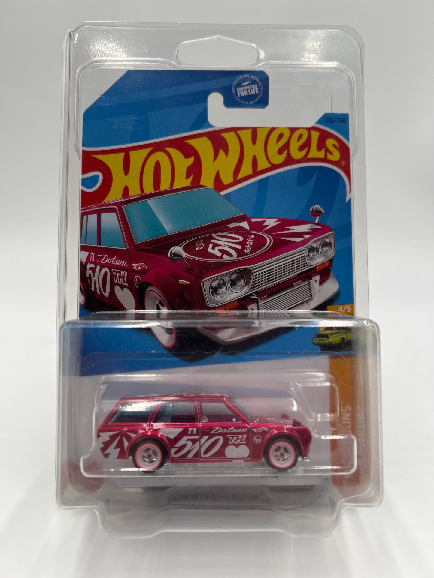 2023 Hot Wheels #235 Super Treasure Hunt Datsun Bluebird Wagon 510 Pink W/Protector