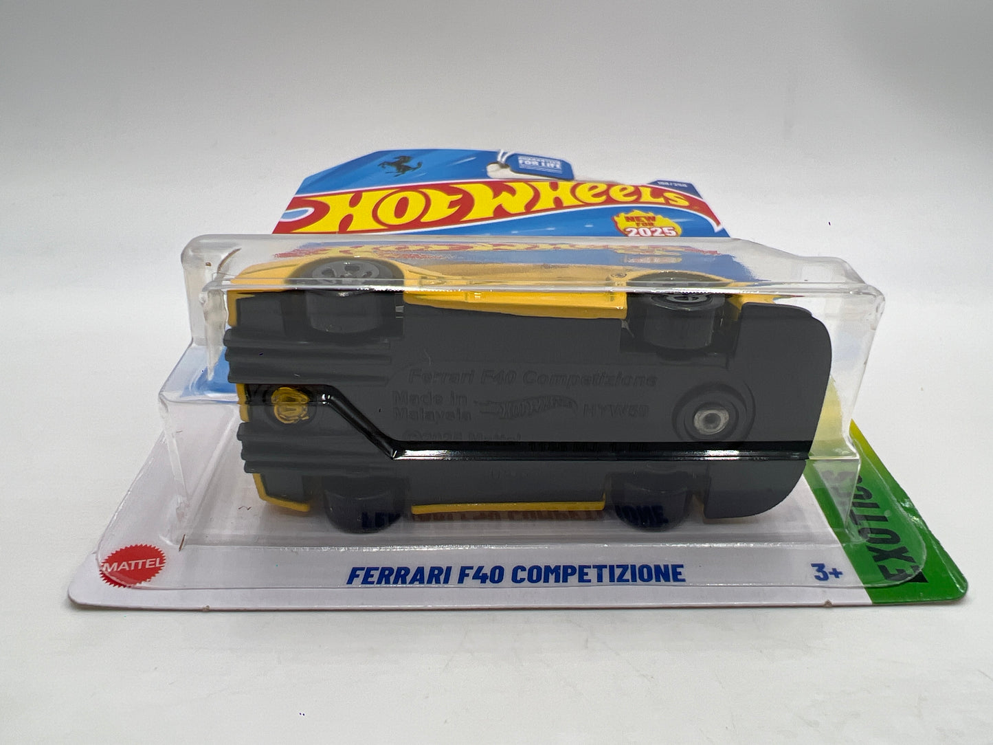 2025 Hot Wheels Q Case Exotics #198 Ferrari F40 Competizione Yellow SR