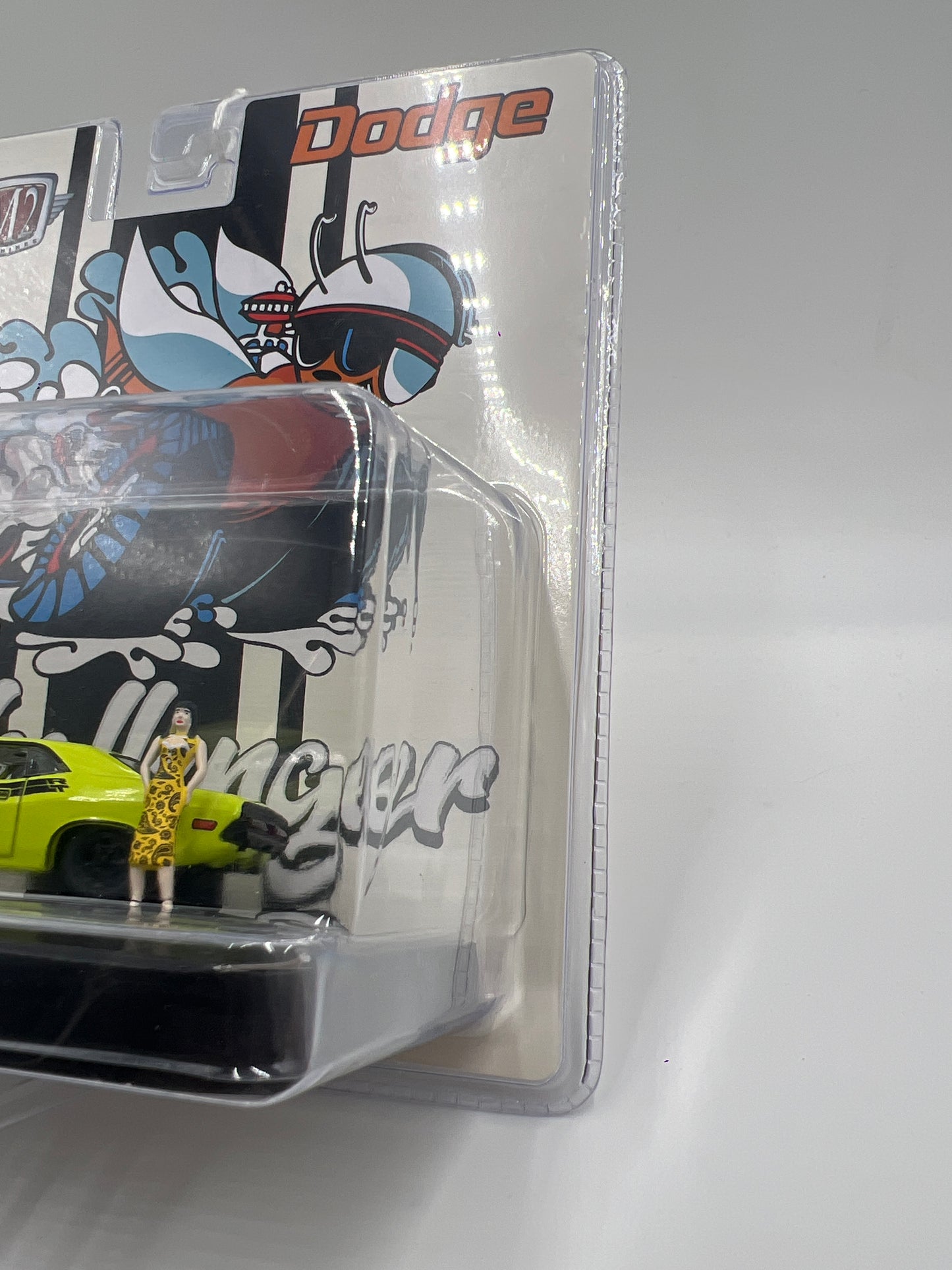 M2 Machines Diorama CHASE 1971 Dodge Challenger R/T Green R13