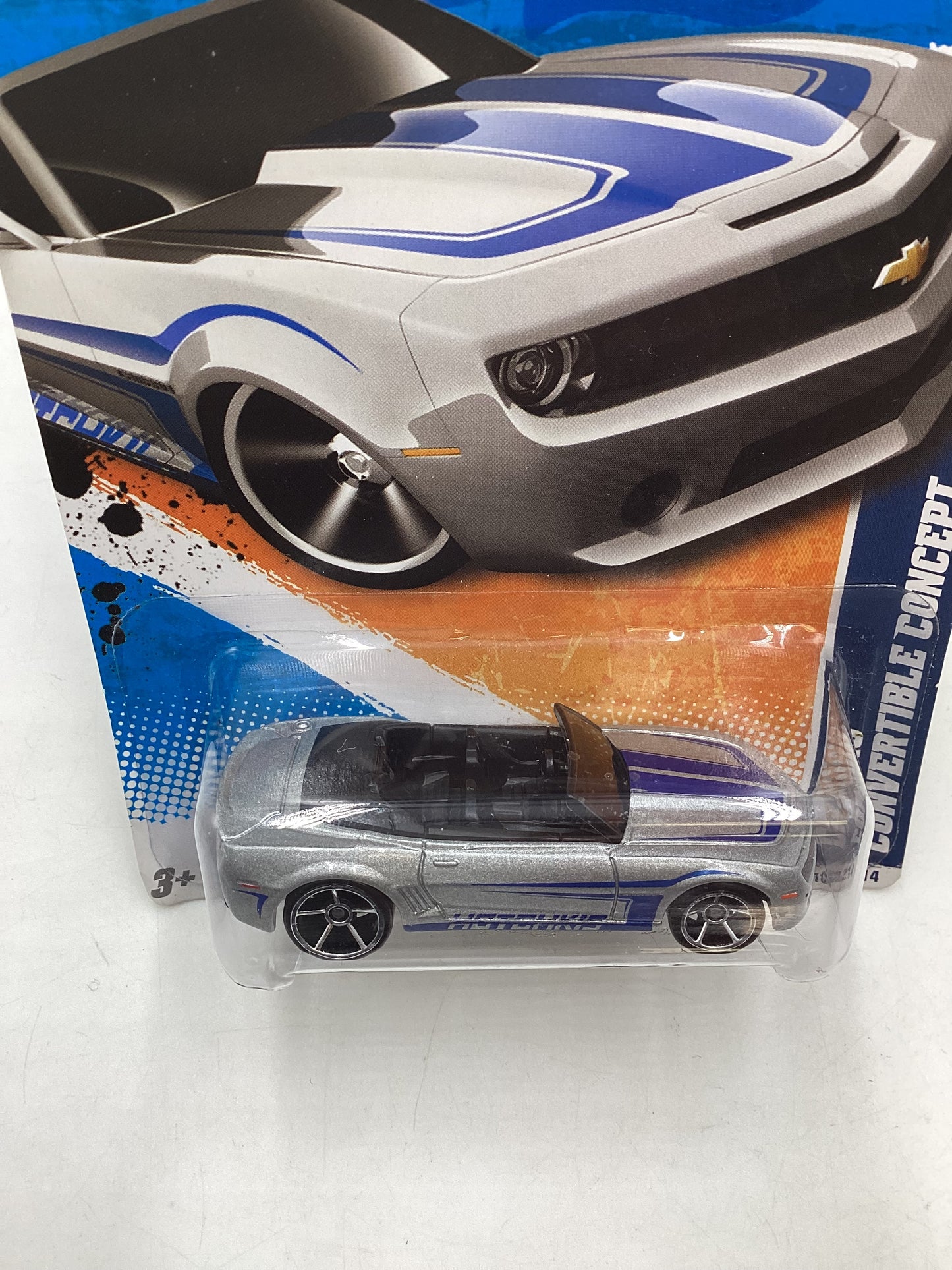 2011 Hot wheels #109 Silver Camaro Convertible Concept 16H