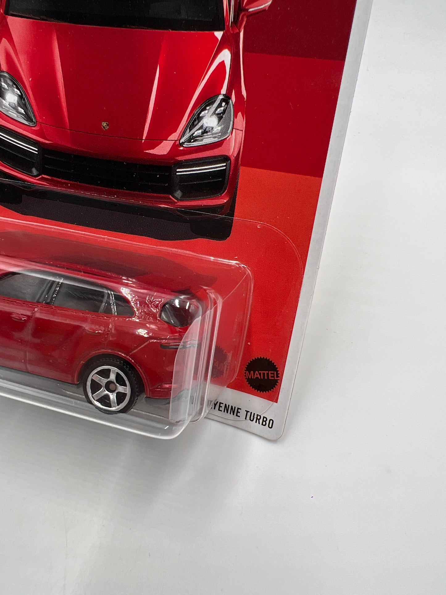 Matchbox Porsche Series #1 Porsche Cayenne Turbo Red