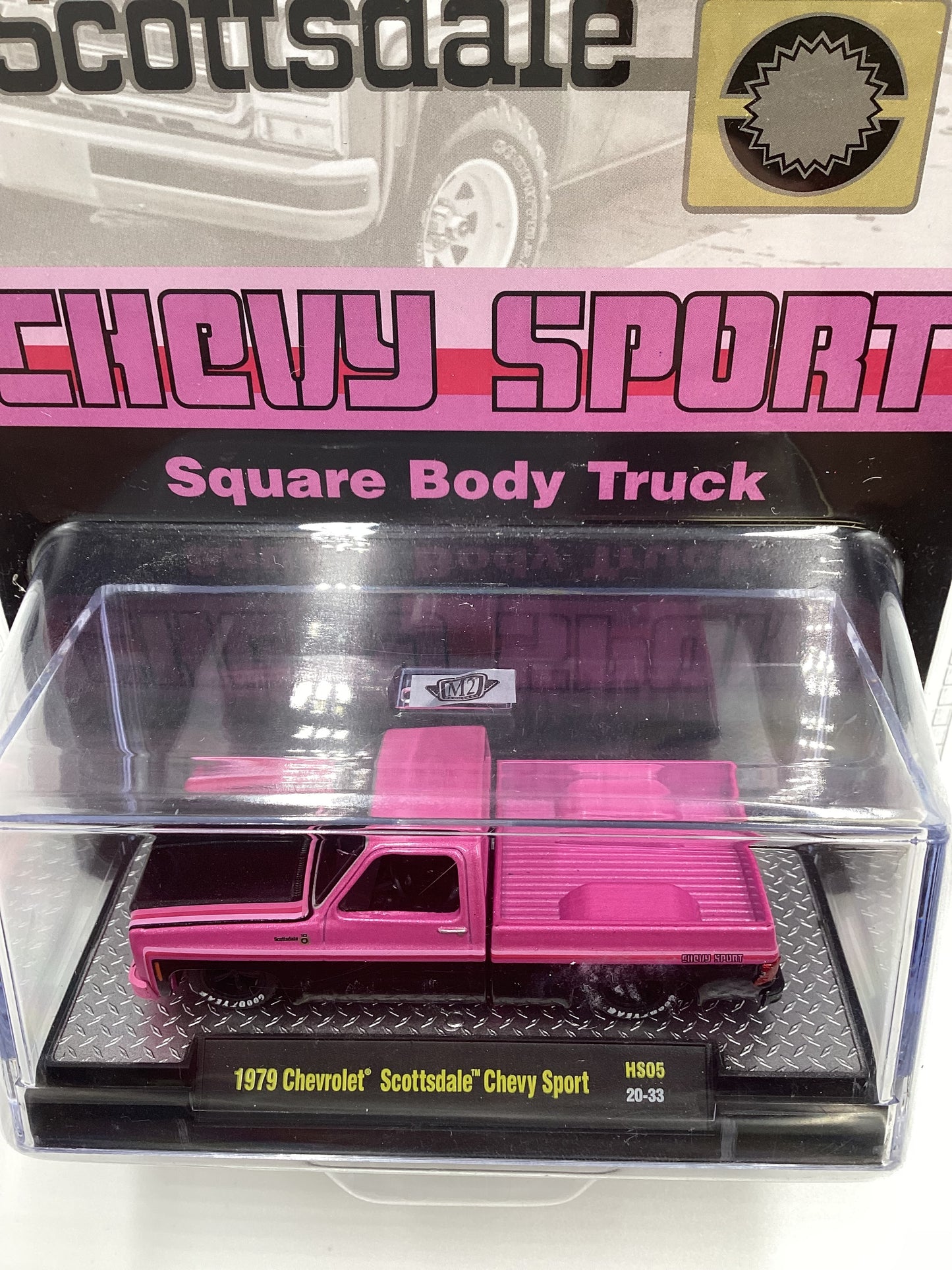 M2 Machines Chevy Sport Squarebody Truck 1979 Chevrolet Scottsdale Chevy Sport Pink HS05