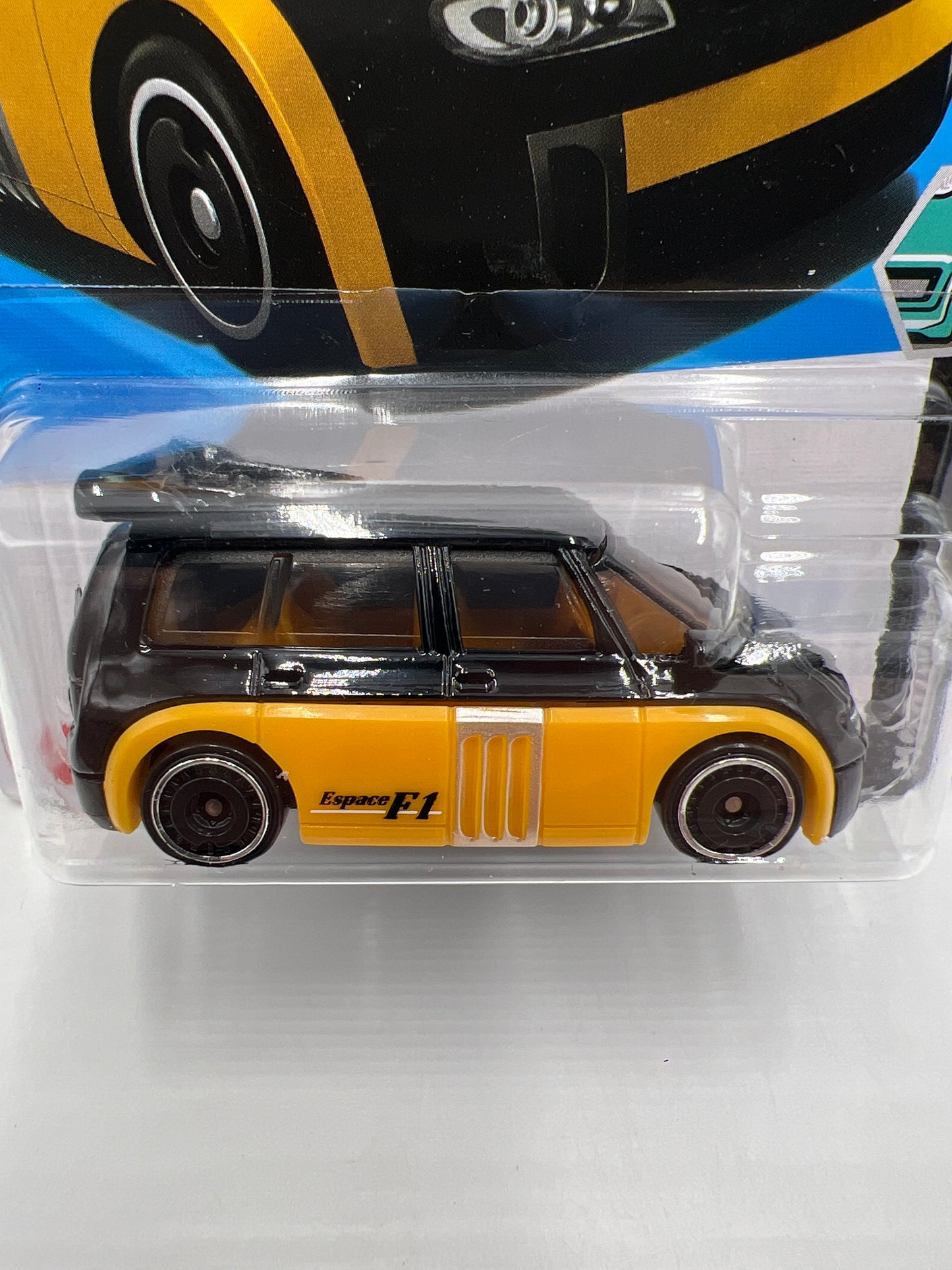 2025 Hot Wheels P Case Modified #172 Renault Espace F1 Black/Yellow 68B