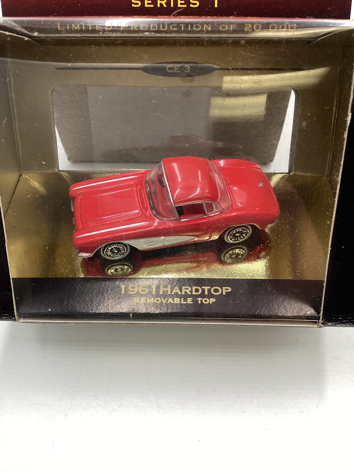 Micro Machines Collectors Edition Corvette Series 1 1961 Hardtop Red 1/20000 SR CE 3