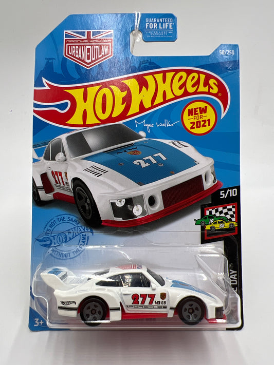 2021 Hot Wheels HW Race Day #58 Porsche 935 White Magnus Walker see description 99B