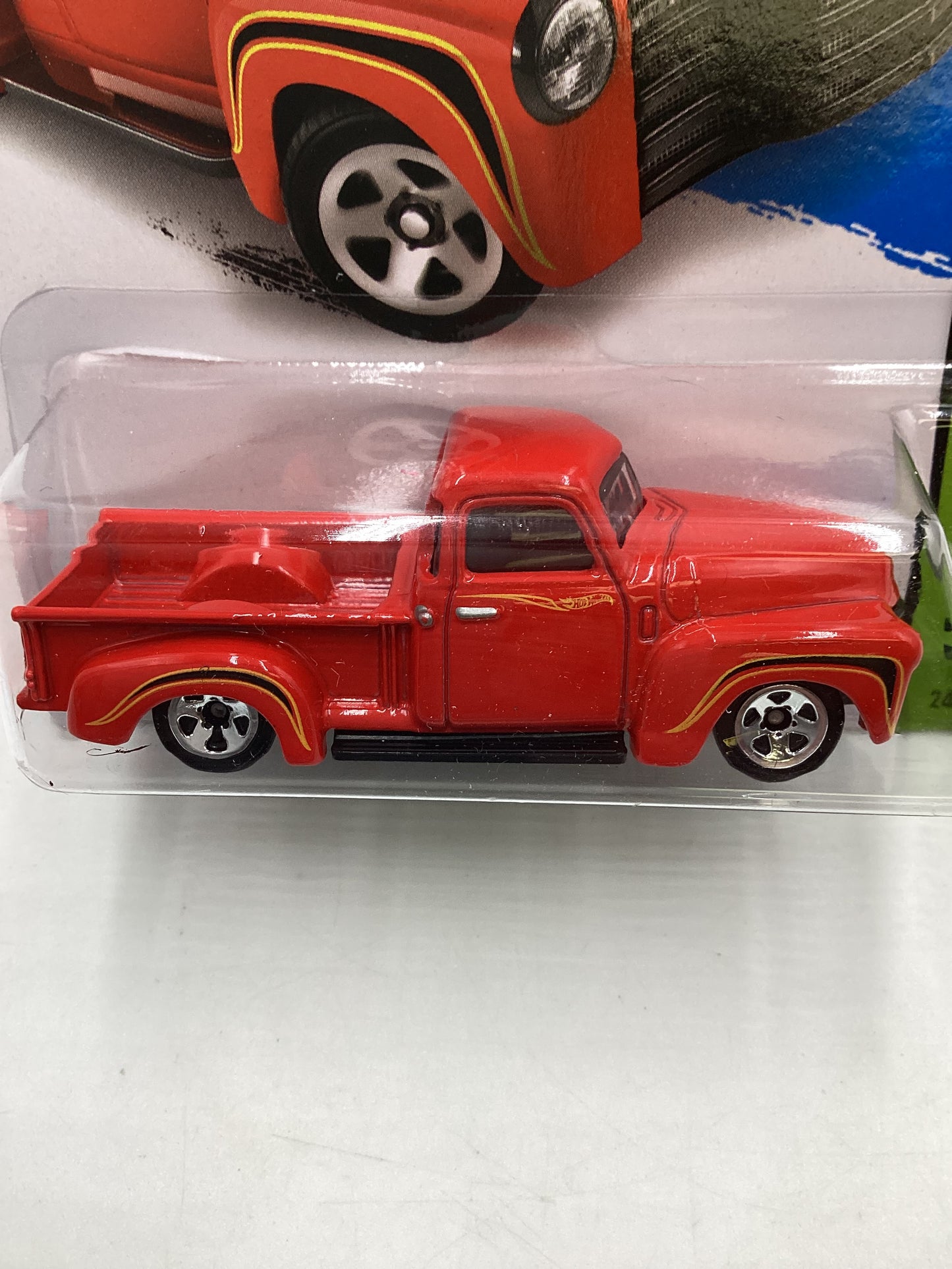 2015 Hot Wheels Workshop #244 52 Chevy Red 9C