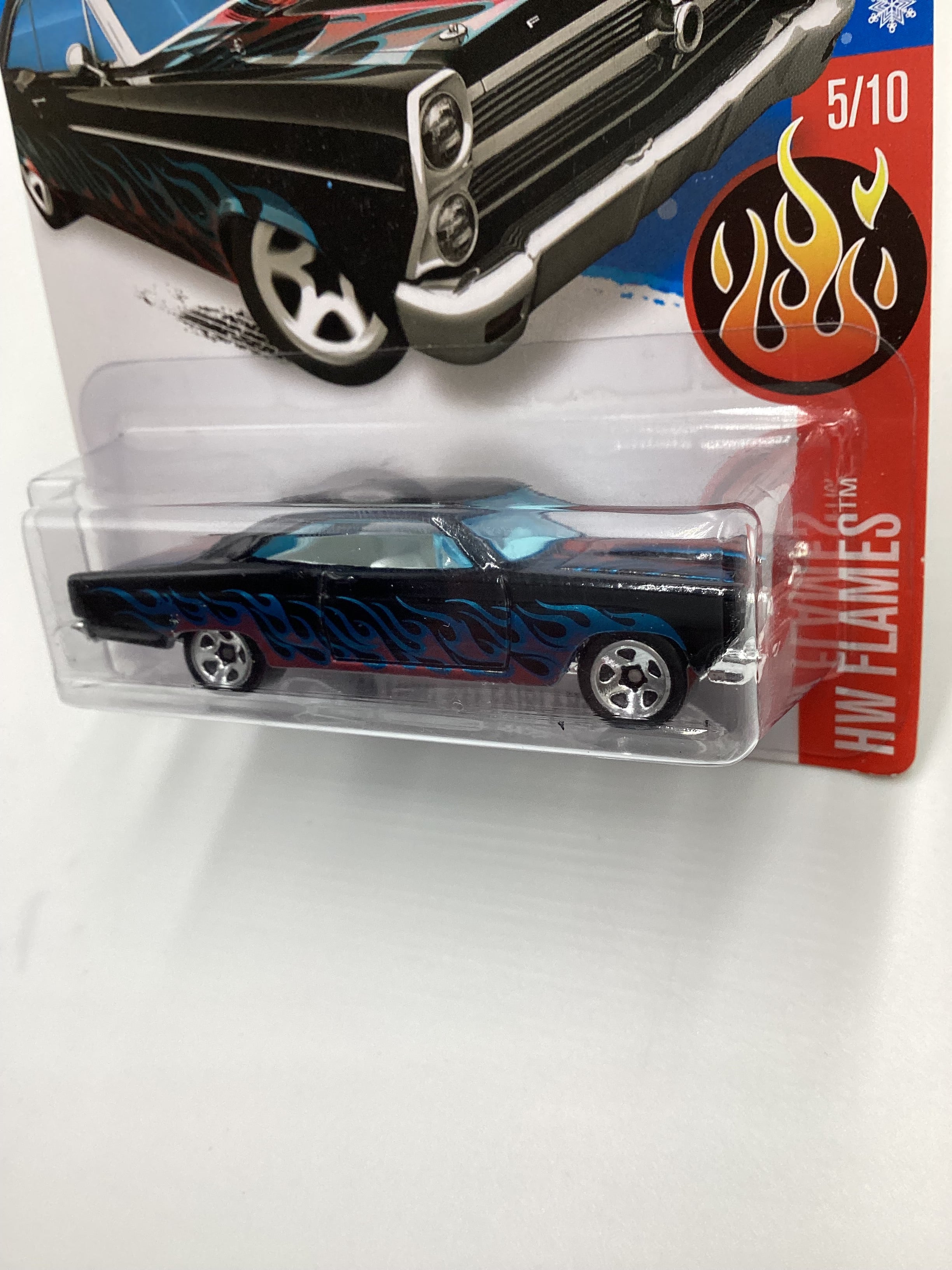 2016 Hot Wheels #95 66 Ford 427 Fairlane Black Target Snowflake