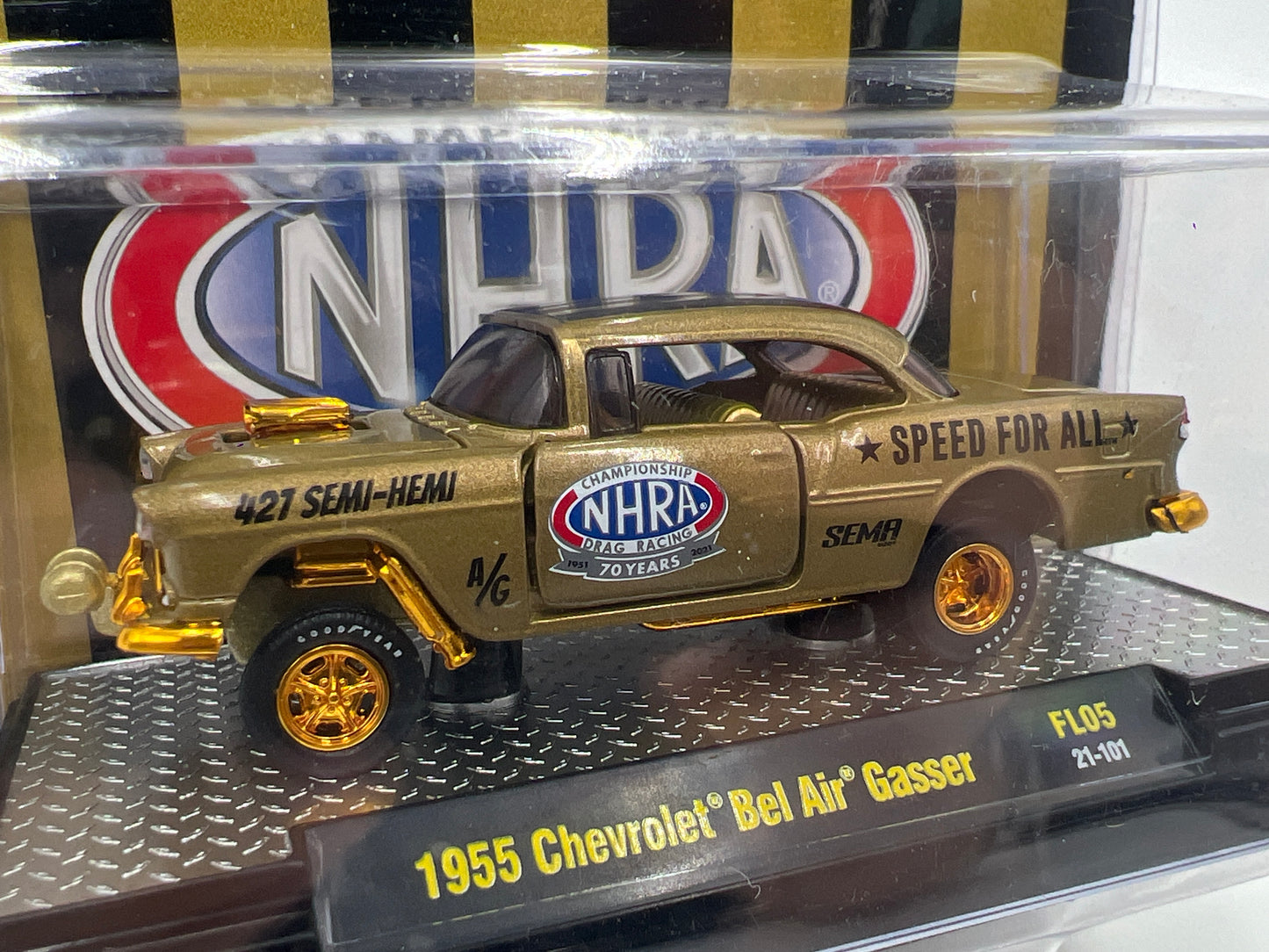 M2 Machines SEMA 2021 CHASE 1/400 NHRA 1955 Chevrolet Bel Air Gasser Gold FL05