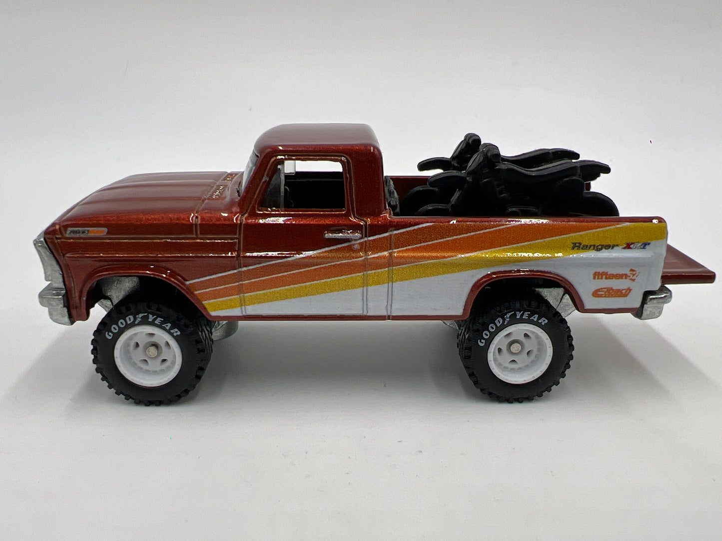 Hot Wheels 1/64 Premium Diorama Texas Drive Em Brown Loose