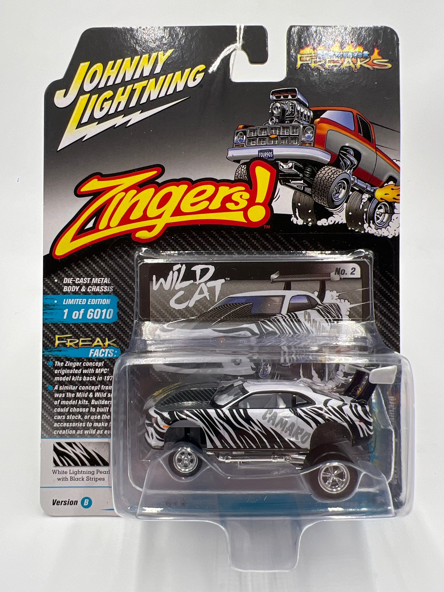 Johnny Lightning Street Freaks Zingers Release 2 Version B 2011 Chevy Camaro Wild Cat White/Black 228G