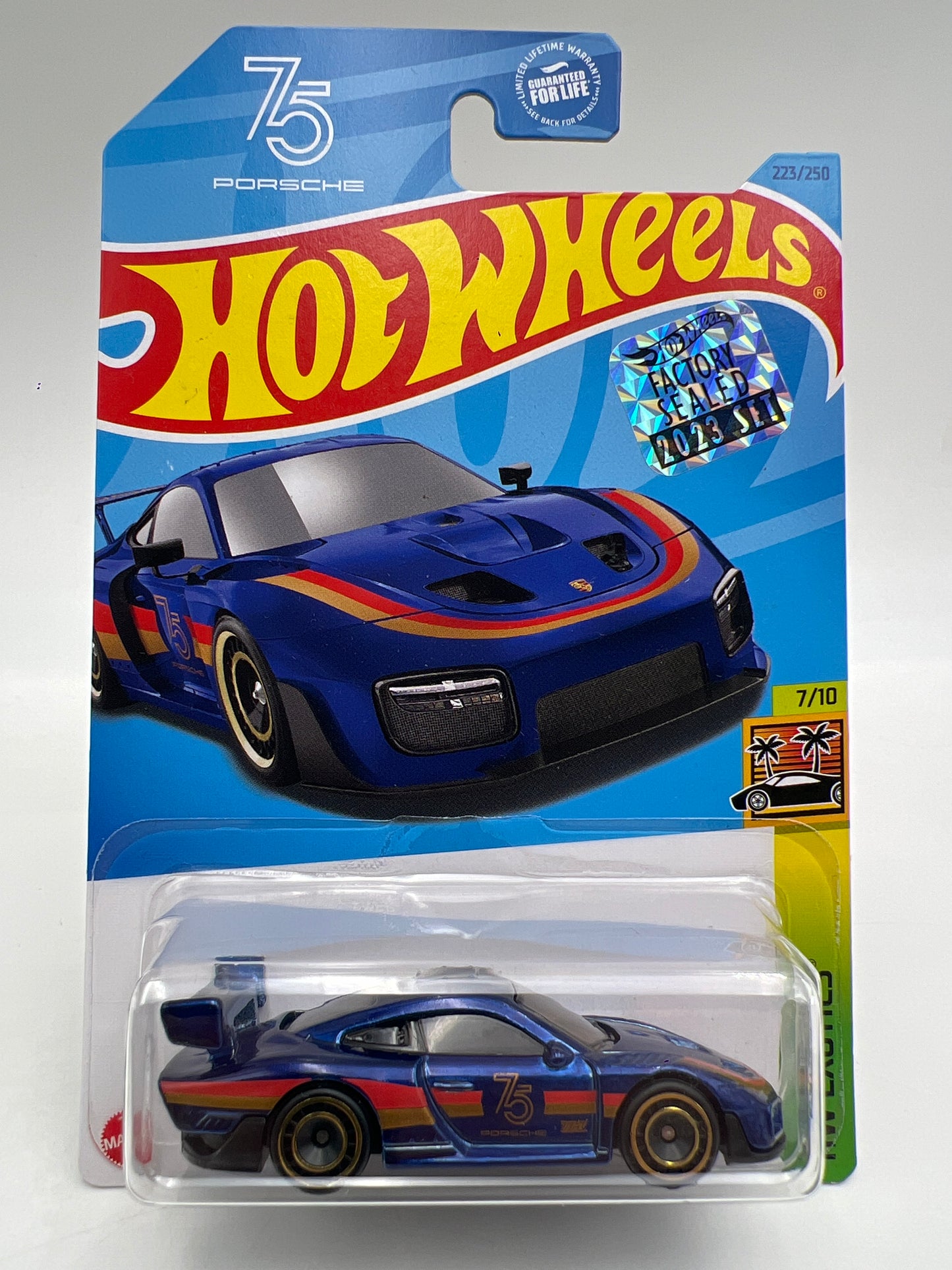 2023 Hot Wheels Factory Sealed Super Treasure Hunt #223 Porsche 935 Blue W/Protector
