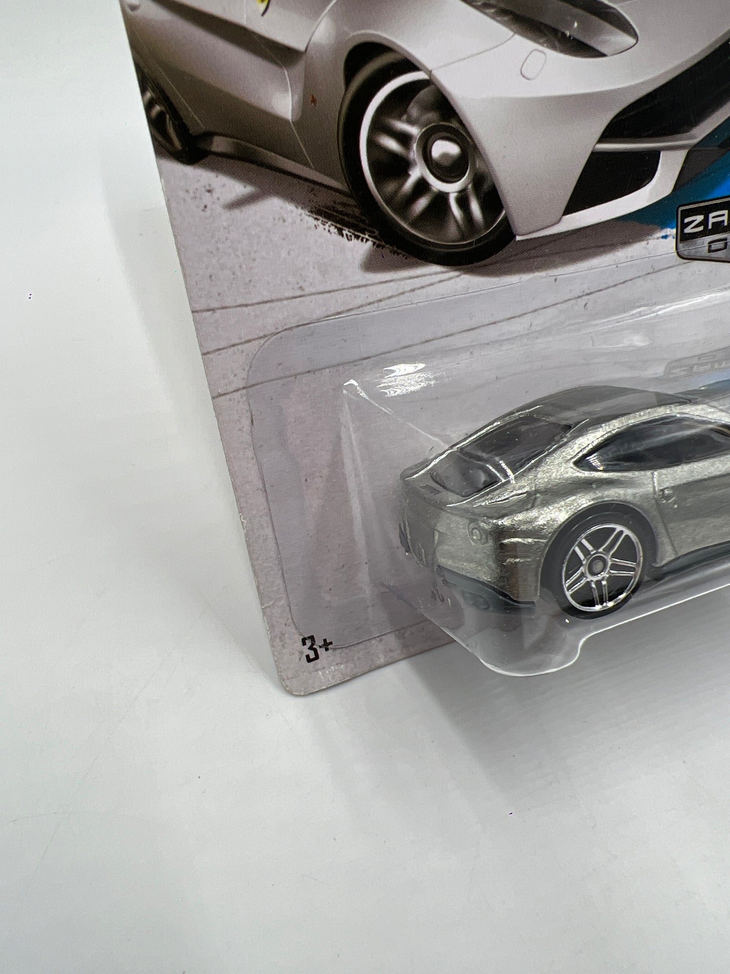 2013 Hot Wheels Walmart Exclusive Zamac 13 #174 Ferrari F12 Berlinetta W/Protector