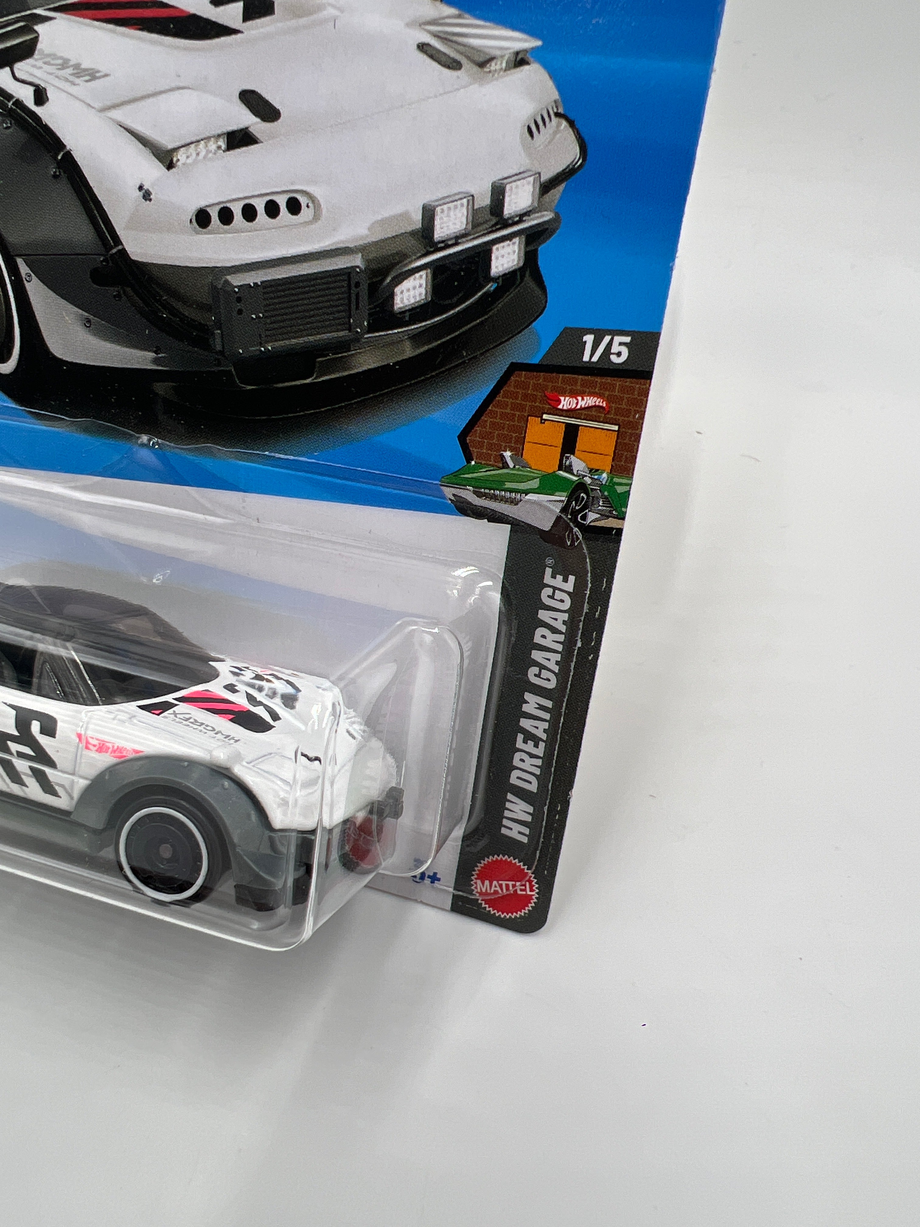 2026 Hot Wheels B Case HW Dream Garage #1 Mazda MX-5 Miata mx5