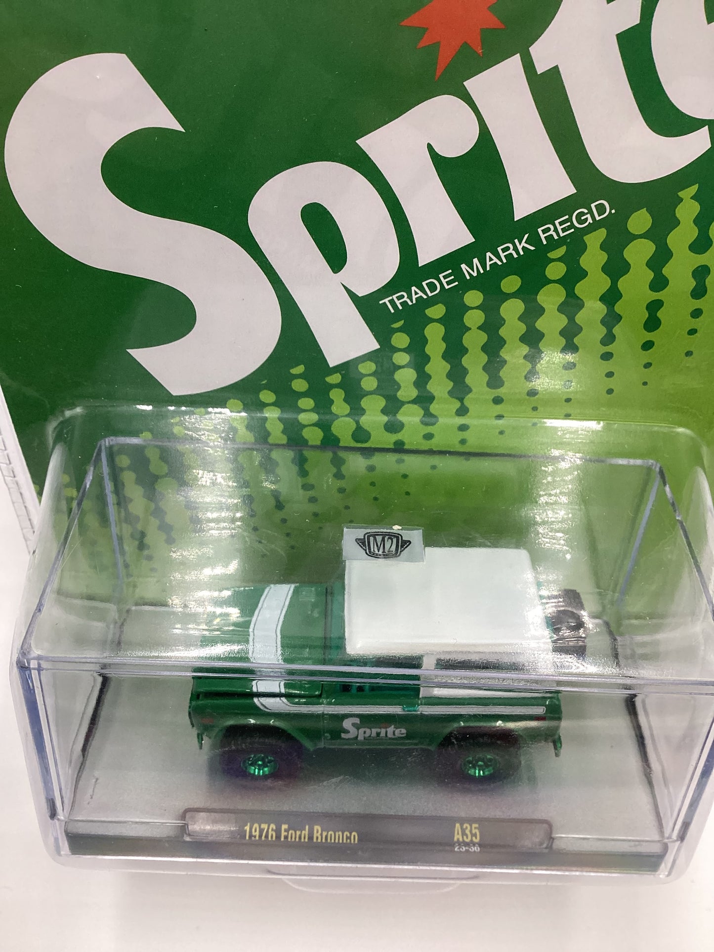 M2 MACHINES Sprite 1976 Ford Bronco Chase 1/750 A35