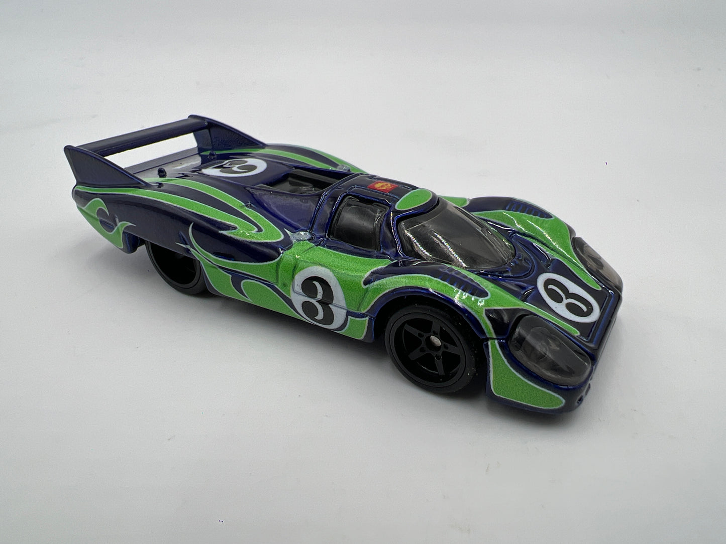 Hot Wheels Diorama Premium Porsche 917LH Blue/Green Loose