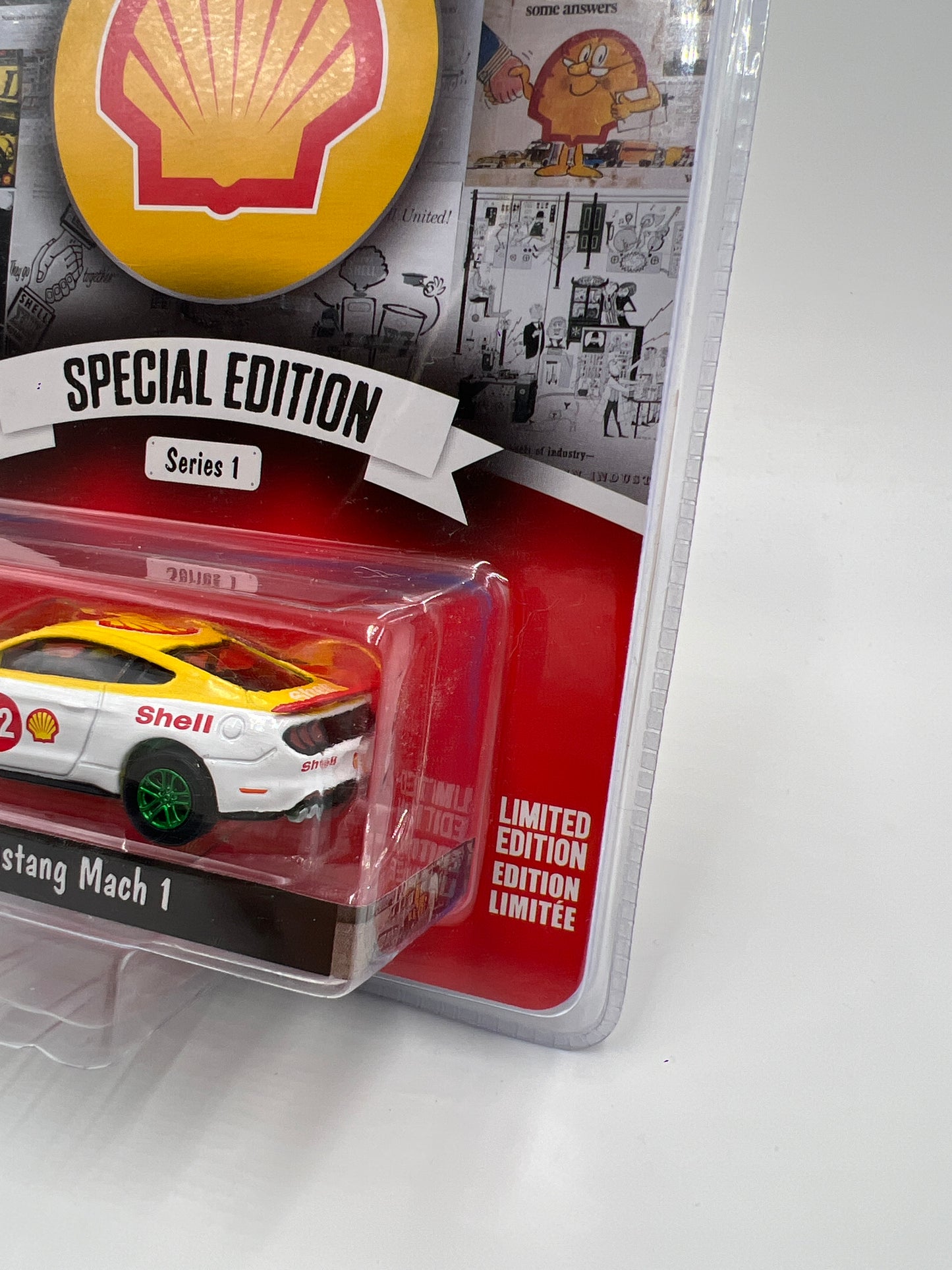 Greenlight Special Edition Series 1 CHASE Shell 2022 Ford Mustang Mach 1