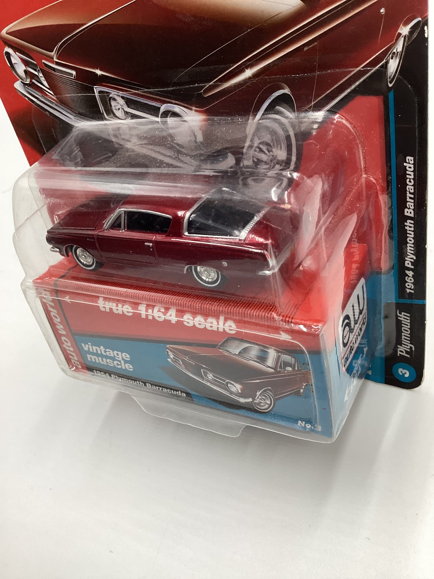 Auto world Vintage Muscle 1964 Plymouth Barracuda Ultra Red Chase