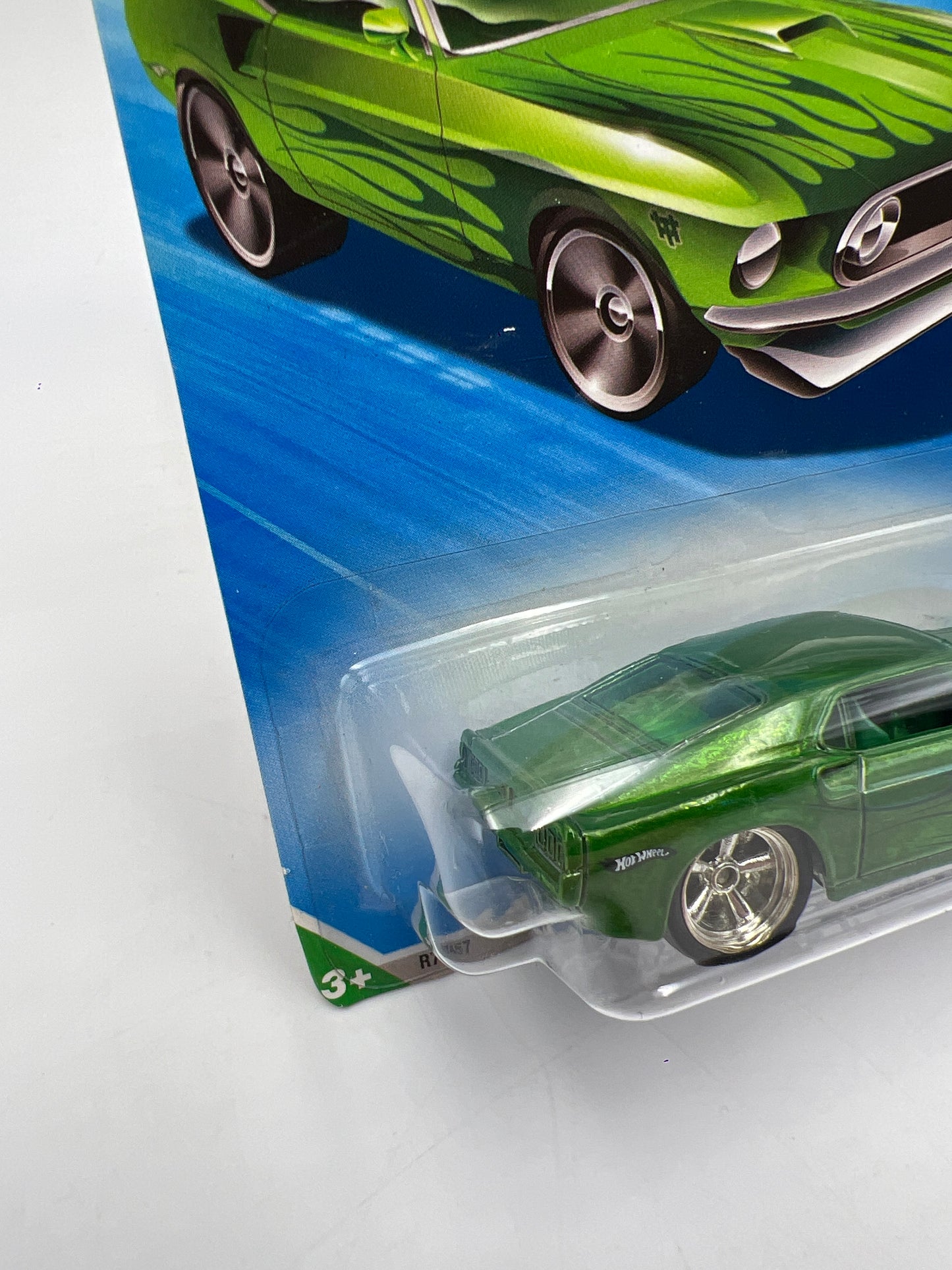 2010 Hot Wheels Super Treasure Hunt #56 69 Ford Mustang Green W/Protector