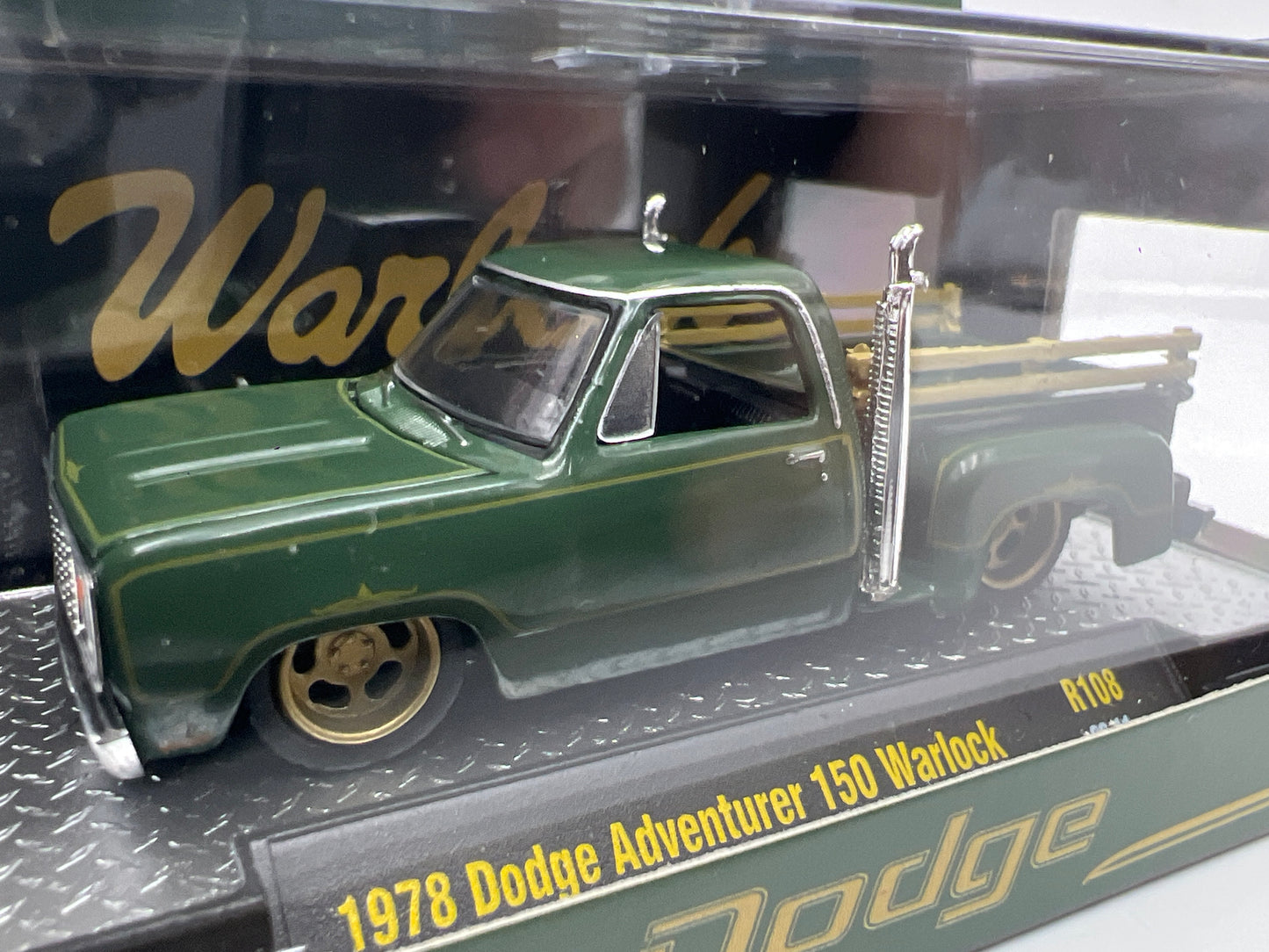 M2 Machines R108 1978 Dodge Adventurer 150 Warlock Green