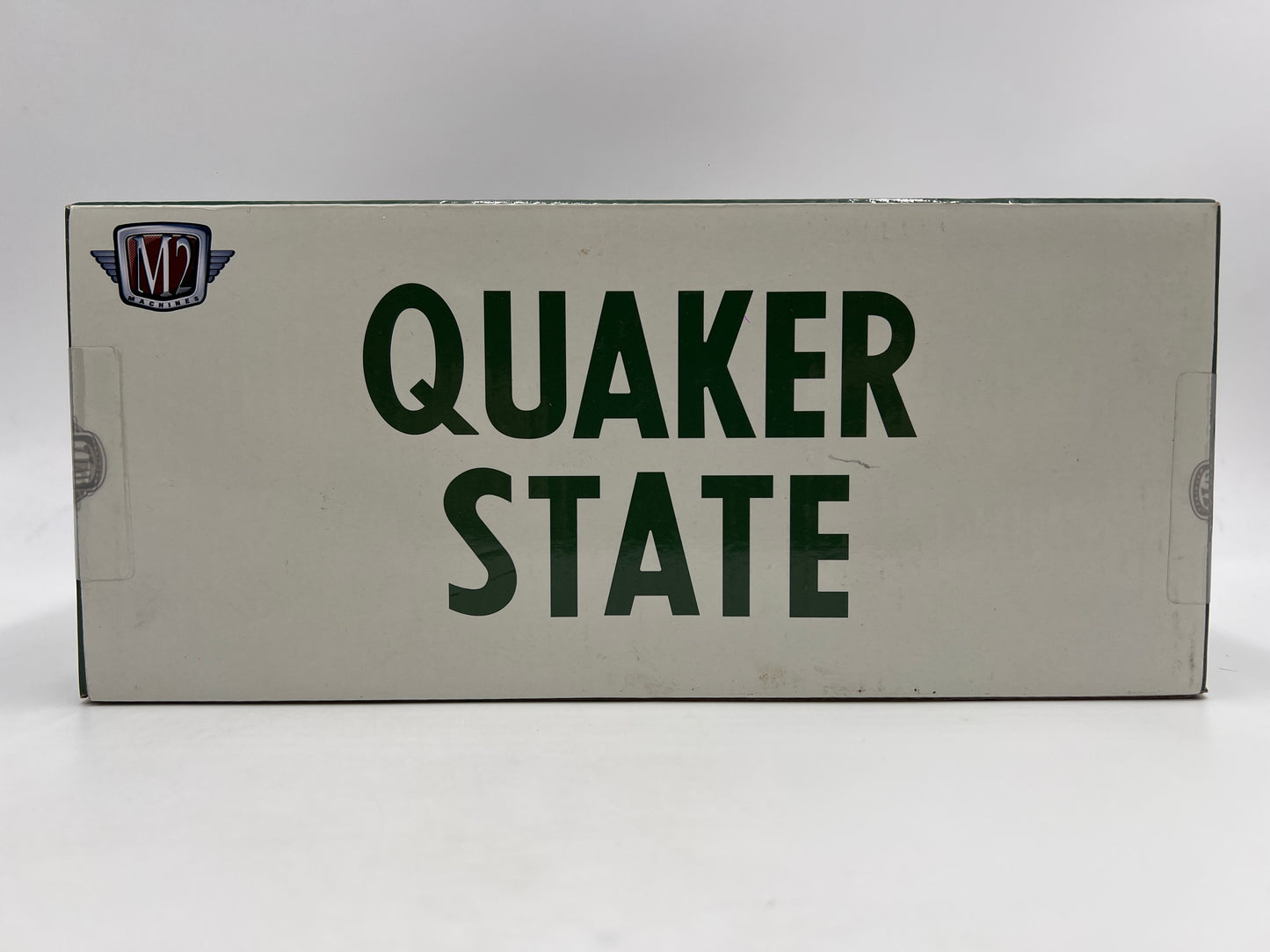 M2 Machines 1/24 Quaker State 1973 Chevrolet Cheyenne 10 Green/White R133 Bad Box