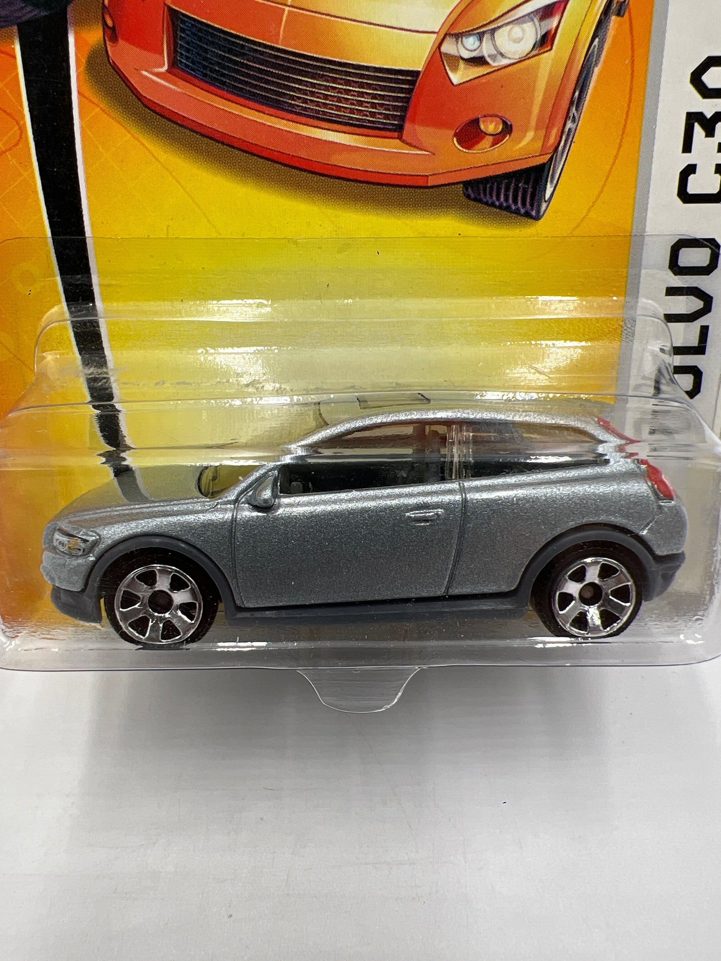 Matchbox MBX Metal #4 Volvo C30 Silver W/Protector