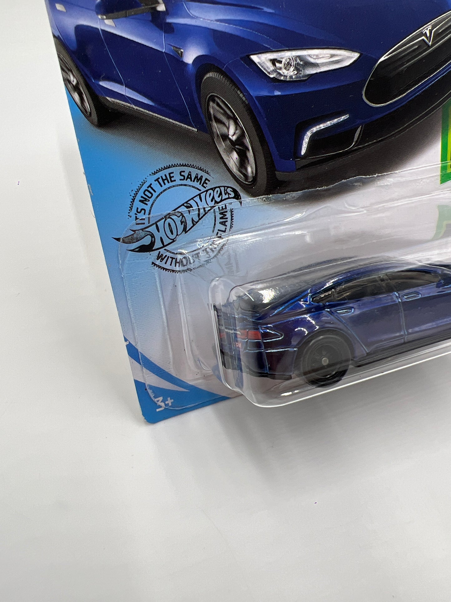 2019 Hot Wheels Super Treasure Hunt #226 Tesla Model S Blue W/Protector International Card
