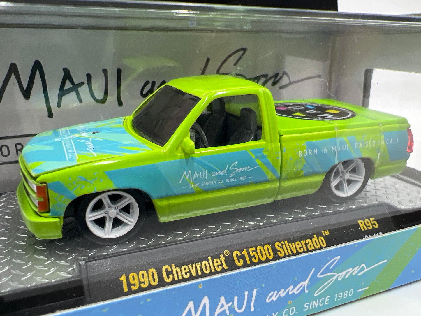 M2 Machines Maui And Sons 1990 Chevrolet C1500 Silverado Green R95