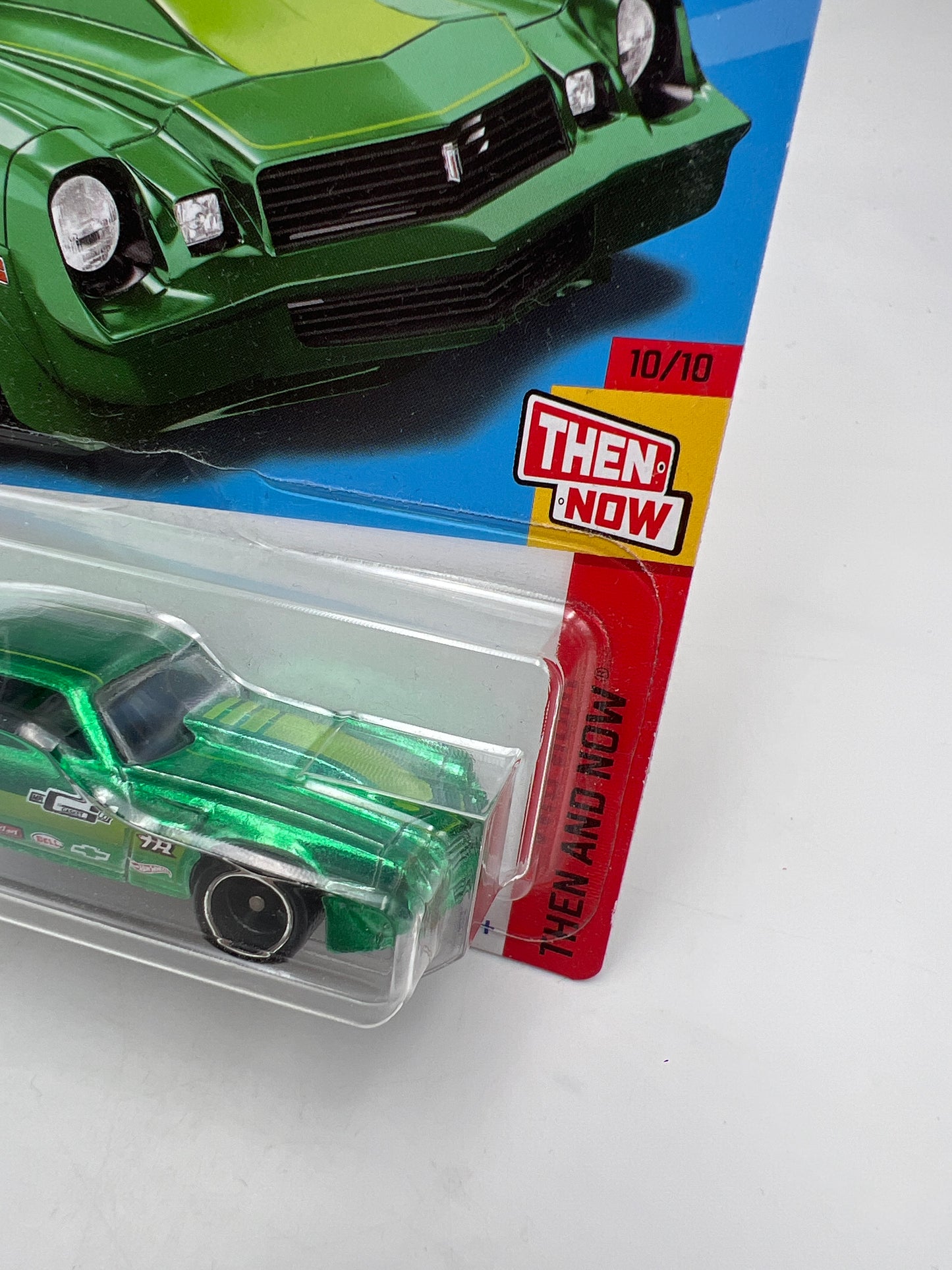 2022 Hot Wheels Super Treasure Hunt #248 81 Camaro Green W/ Protector