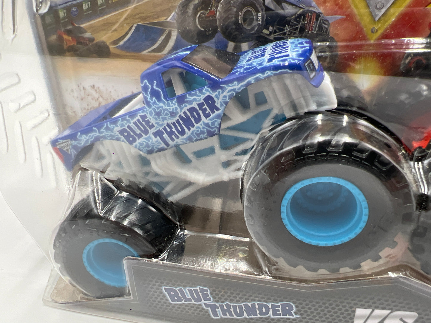 Monster Jam Series 24 2 Pack Blue Thunder Vs Northern Nightmare 136B