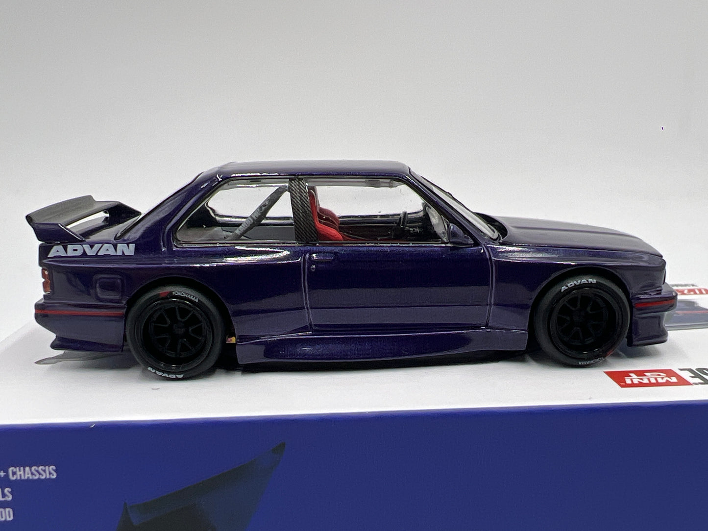 Mini GT Kaido House #216 KHM62 16 BMW M3 Kaido GT V2 Purple