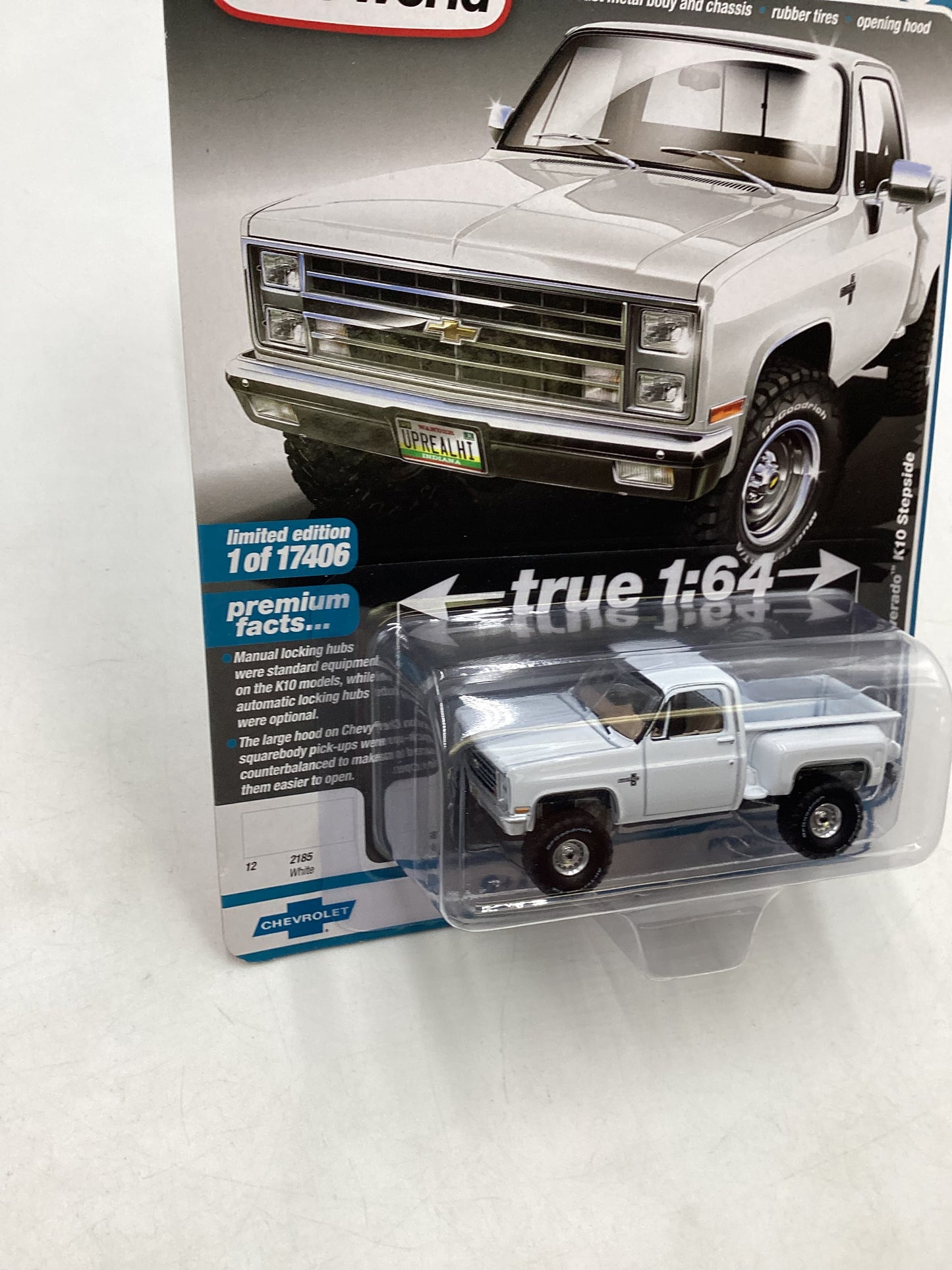 Auto World Muscle Trucks 1986 Chevy Silverado K10 Stepside 185A